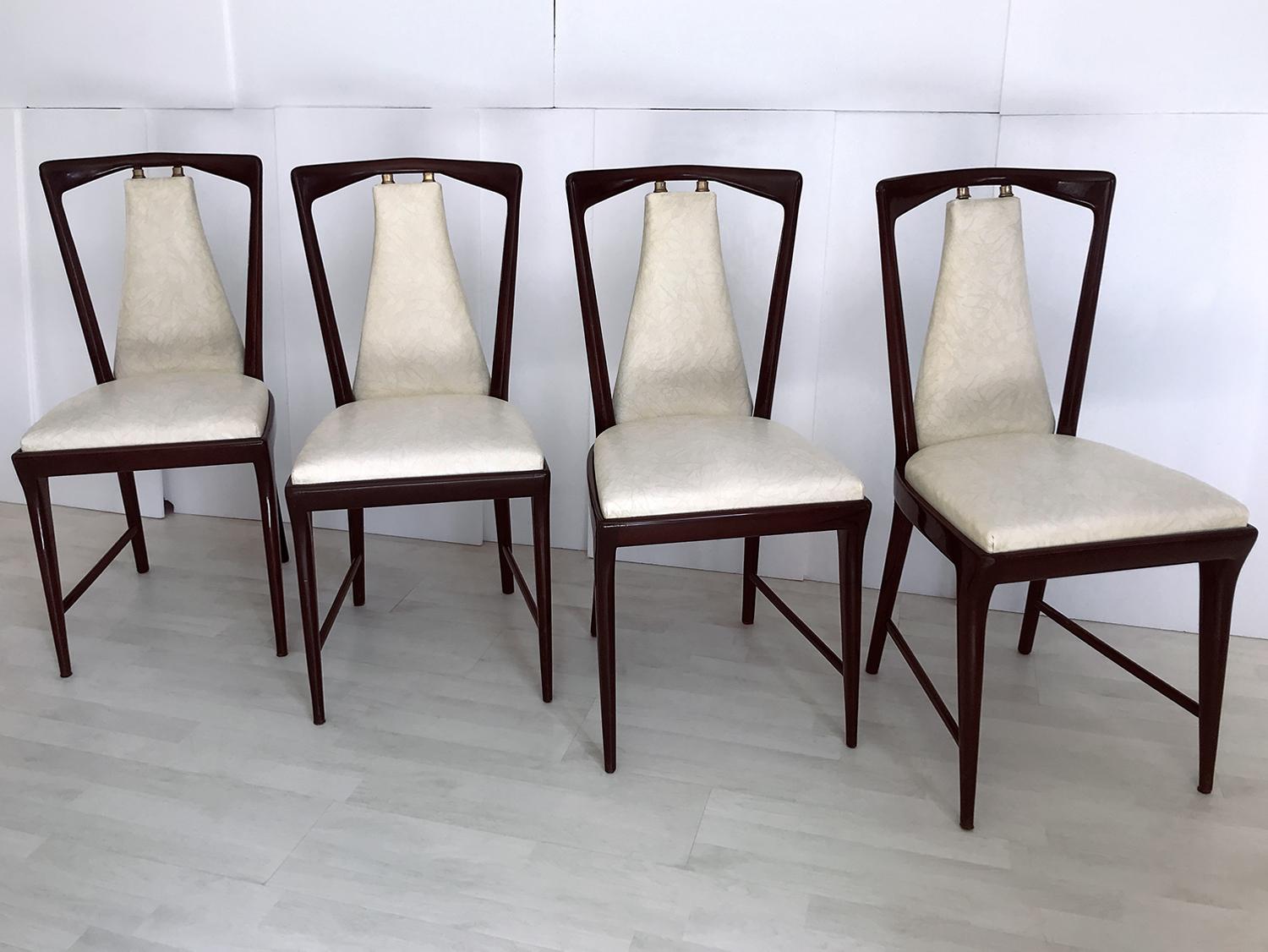 Italian Mid-Century Dining Chairs by Osvaldo Borsani, Set of Four, 1950s In Good Condition In Traversetolo, IT