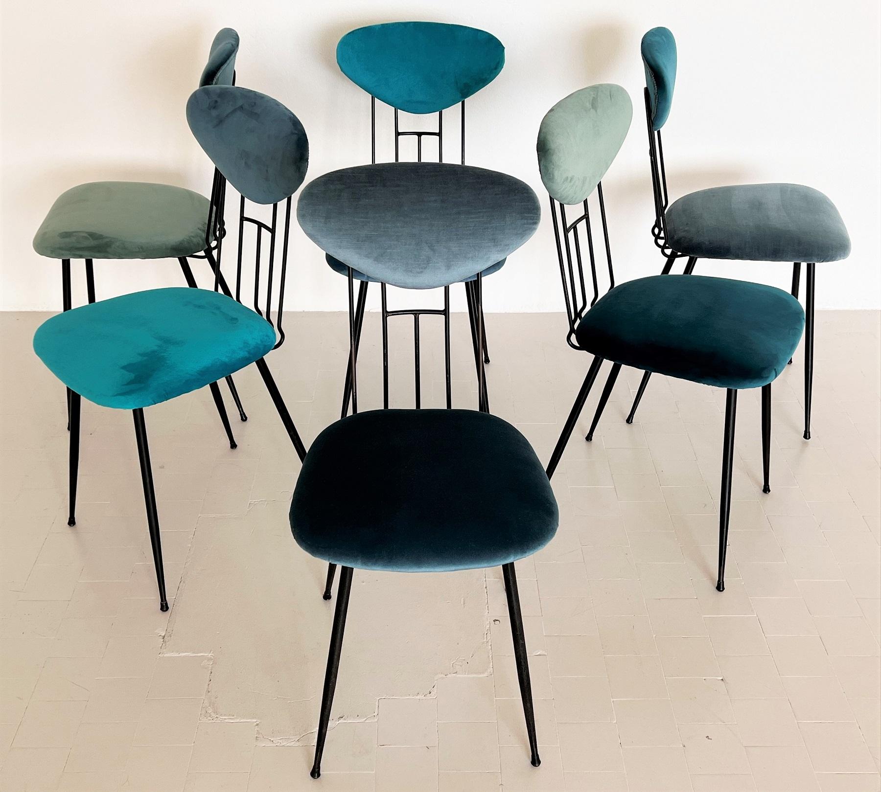 Italian Midcentury Dining Room Chairs Re-Upholstered in Velvet, 1960s For Sale 6