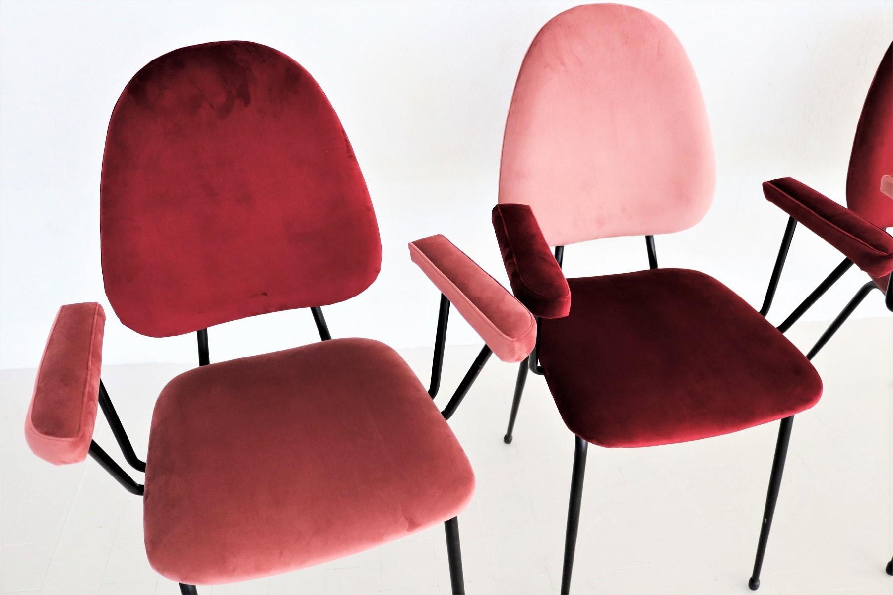 Italian Mid-Century Dining Room Chairs Re-Upholstered in Velvet, 1960s 1
