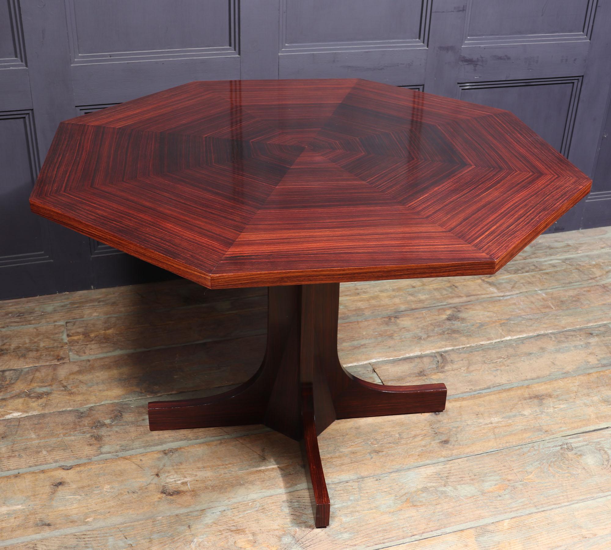 Italian Midcentury Dining Table in Rosewood For Sale 5