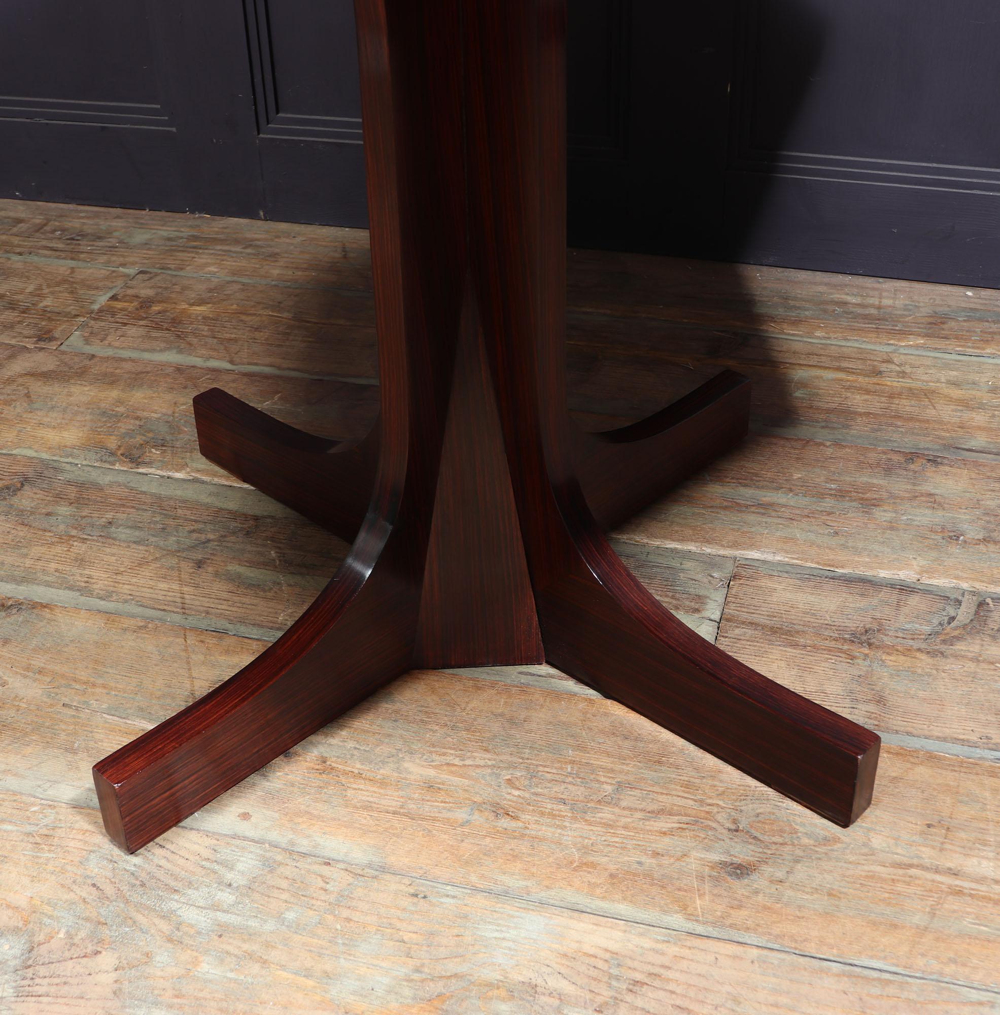 Italian Midcentury Dining Table in Rosewood For Sale 2