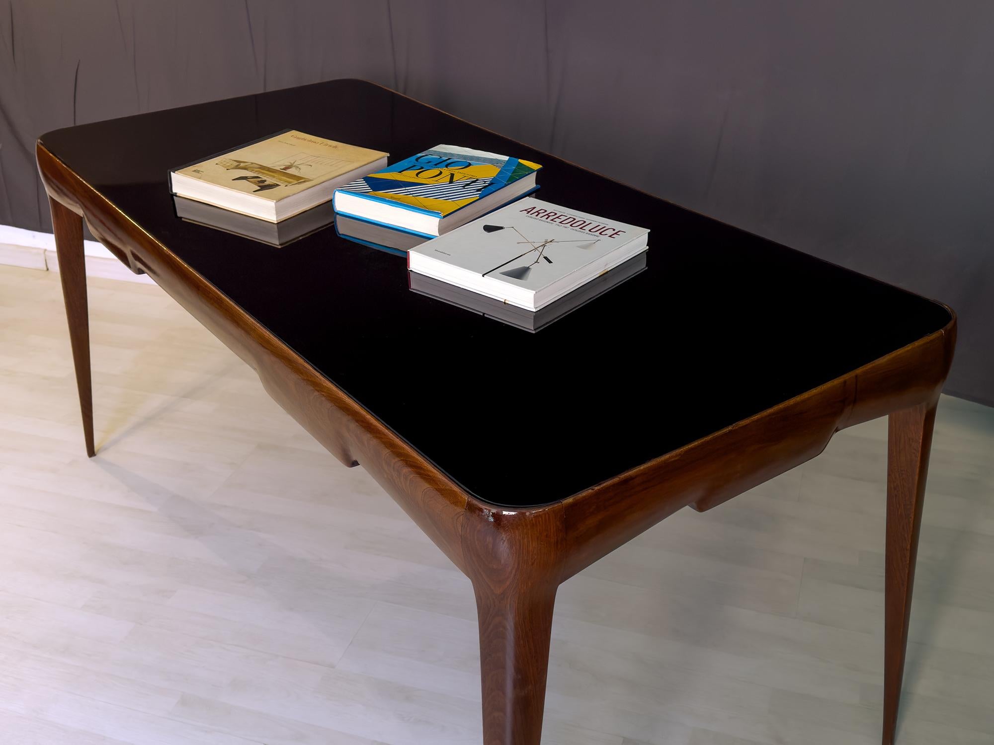 Italian Mid-Century Dining Table Gio Ponti style, 1950s For Sale 10