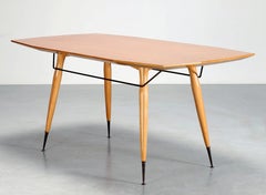Italian Mid-Century Dining Table in yellow Maple, 1950s