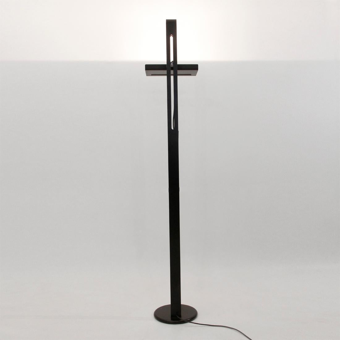 Mid-Century Modern Italian Midcentury ‘Domea’ Floor Lamp by Bruno Gecchelin for Oluce, 1970s