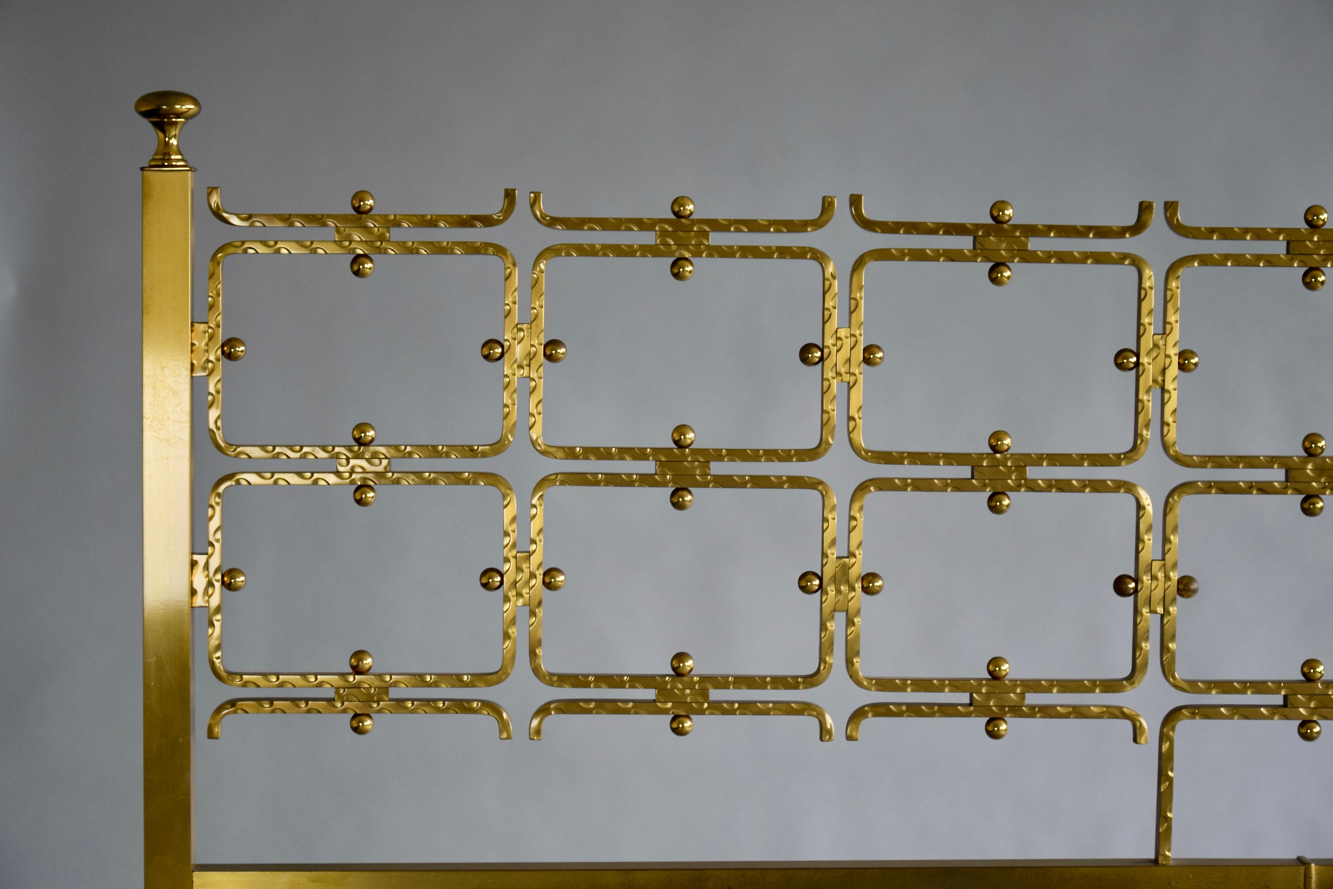 Italian Mid Century Double Brass Bed by Osvaldo Borsani For Sale 1