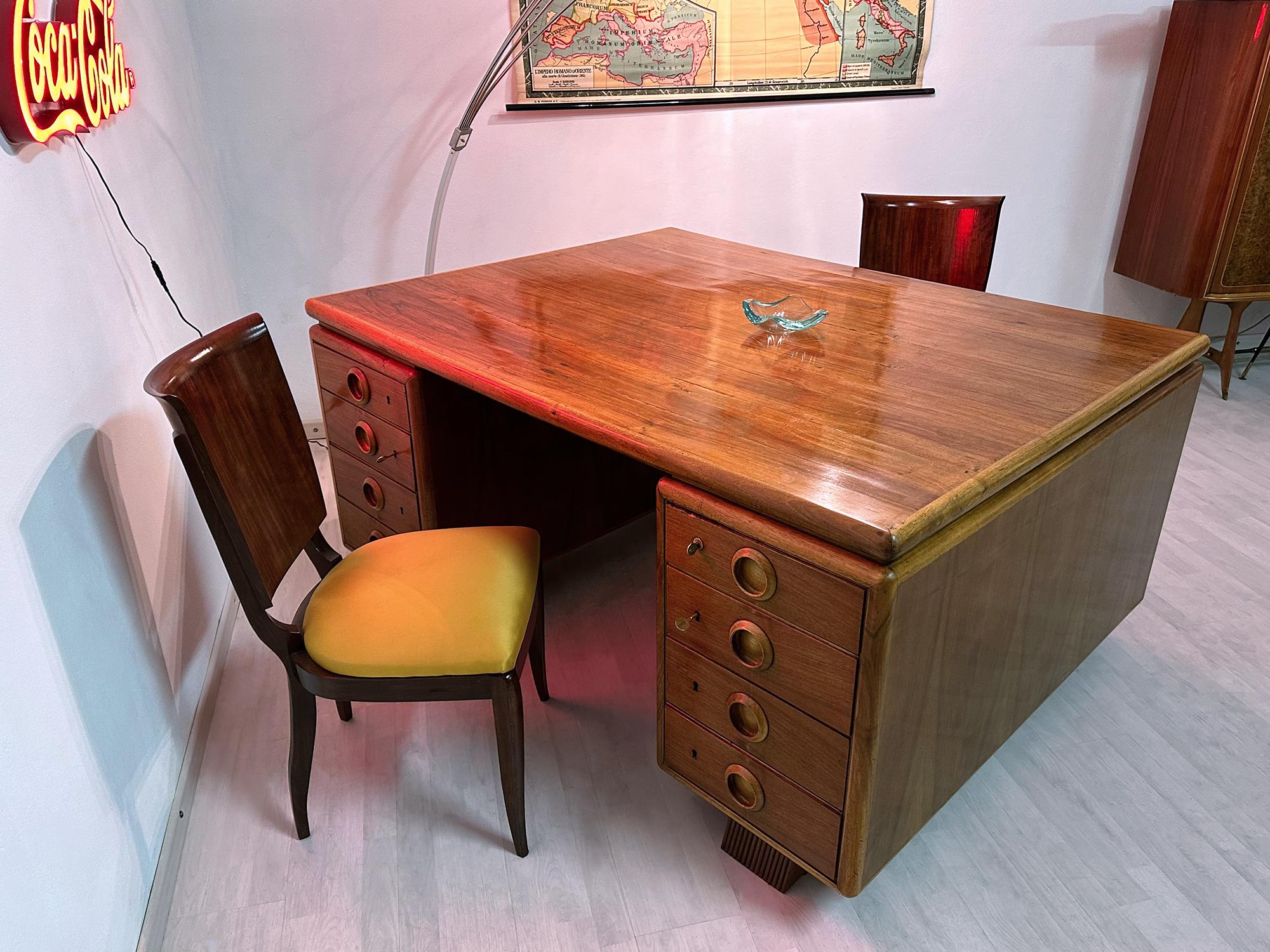 Italian Mid-Century Double-Sided Desk by Paolo Buffa, 1950s For Sale 10