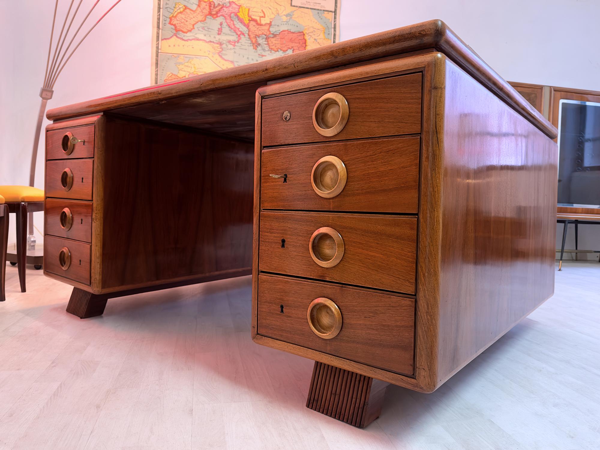 Italian Mid-Century Double-Sided Desk by Paolo Buffa, 1950s For Sale 13