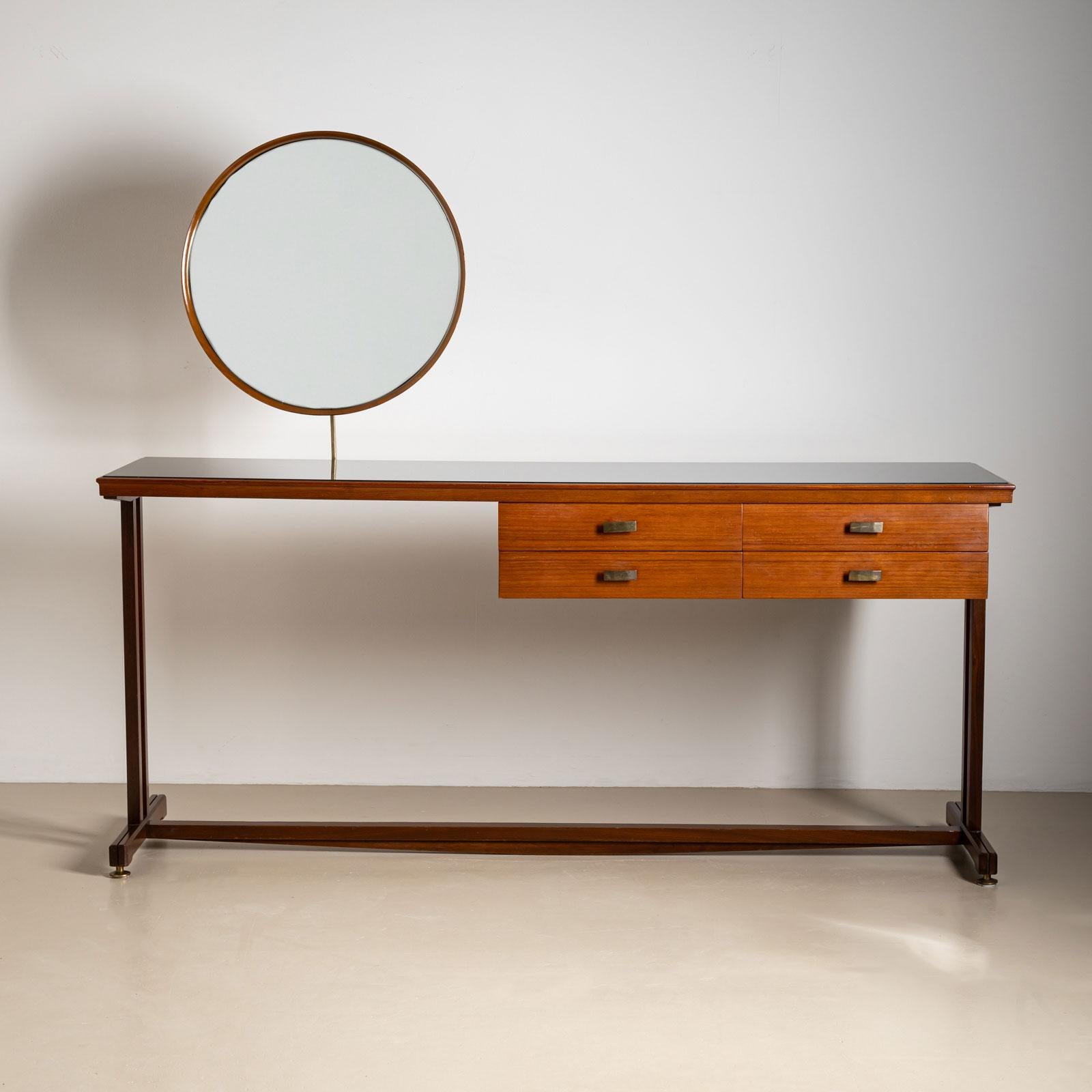 Italienischer Mid-Century-Schminktisch, Silvio Cavatorta im Zustand „Gut“ im Angebot in New York, NY