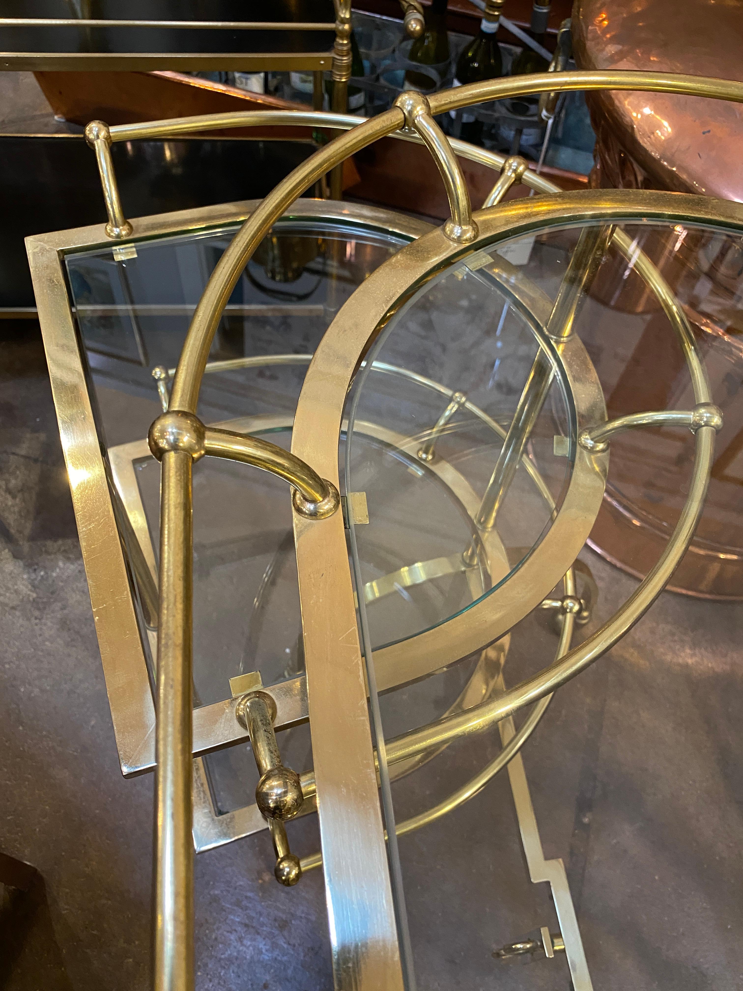 Italian Mid-Century Drinks Trolley of Brass and Glass with Extending Sides 5