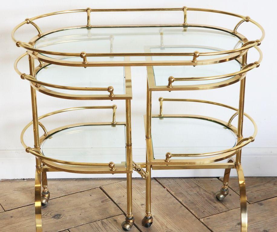 Italian Mid-Century Drinks Trolley of Brass and Glass with Extending Sides 2