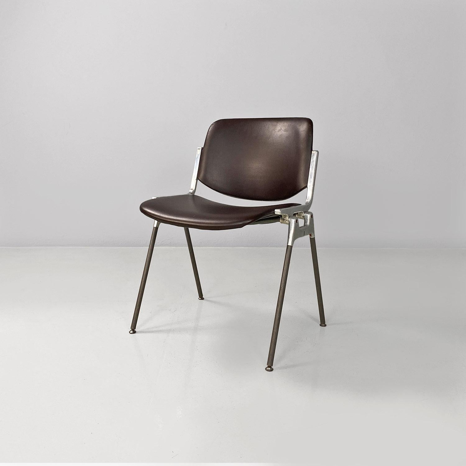 Italiano Italian mid-century DSC chairs by Giancarlo Piretti for Anonima Castelli, 1970s