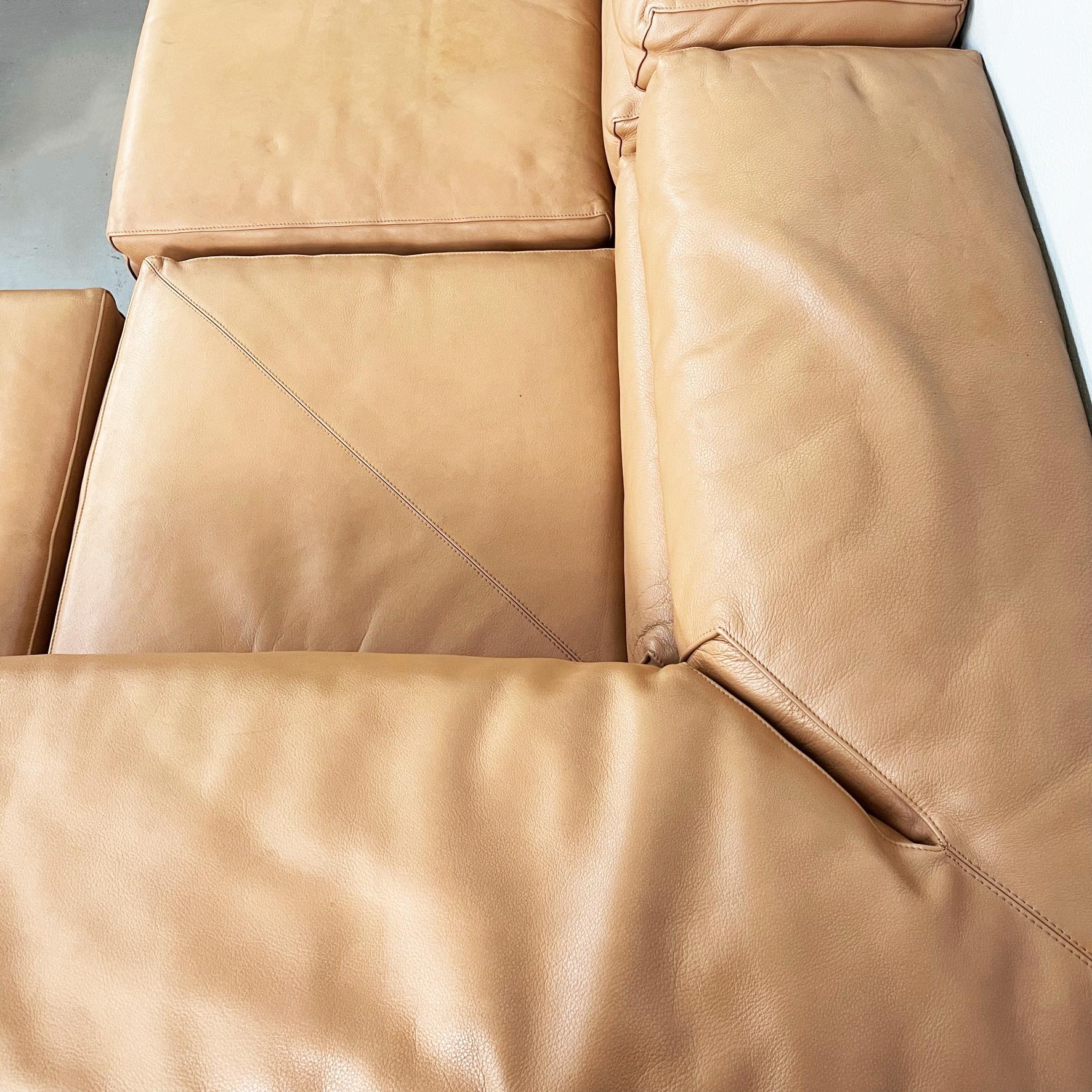 Italian Mid-Century Erasmo Brown Leather Sofa Afra and Tobia Scarpa for B&B 1980 7