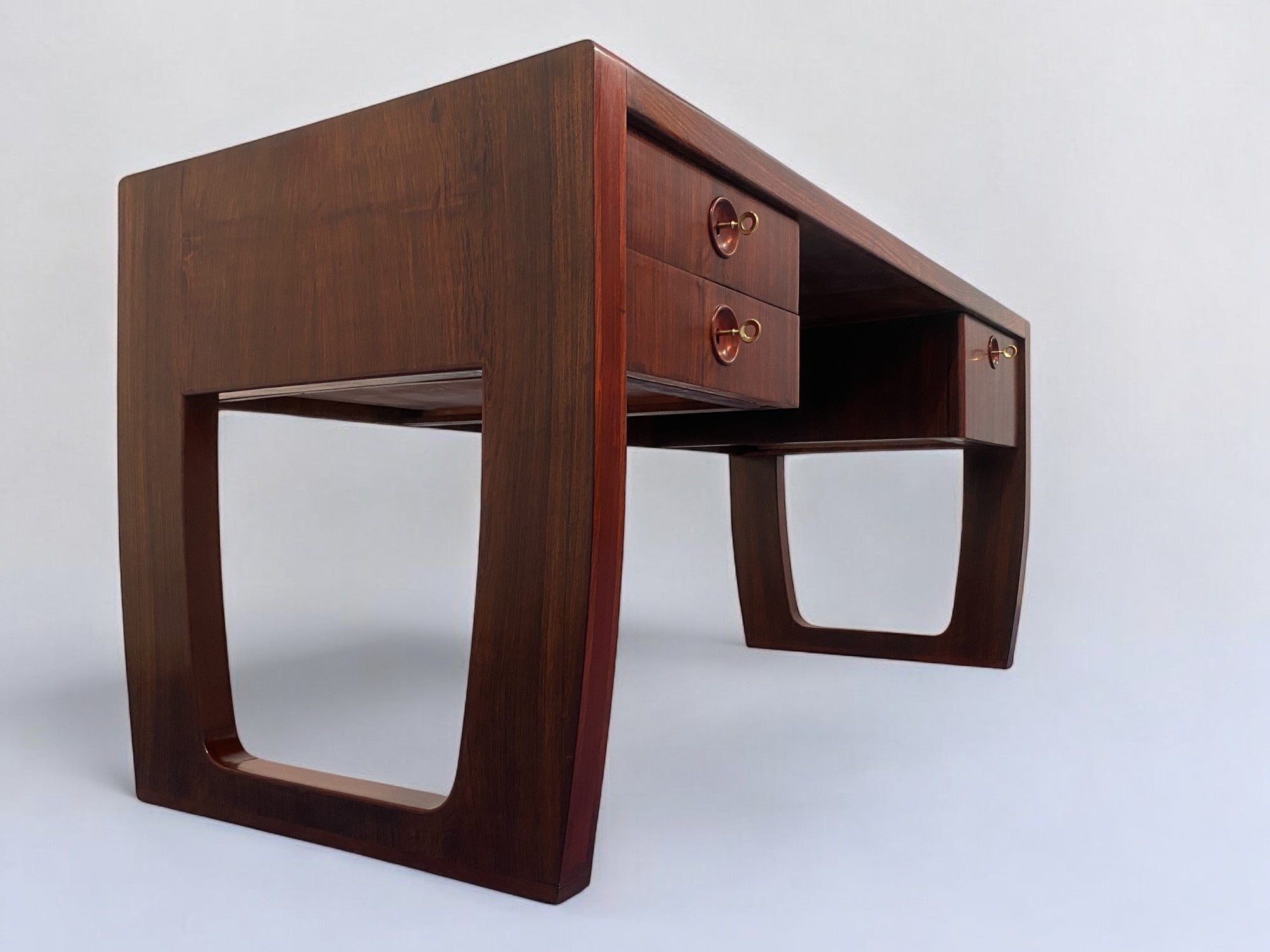 Italian Mid Century Executive Table Desk designed by Paolo Buffa in 1950s
