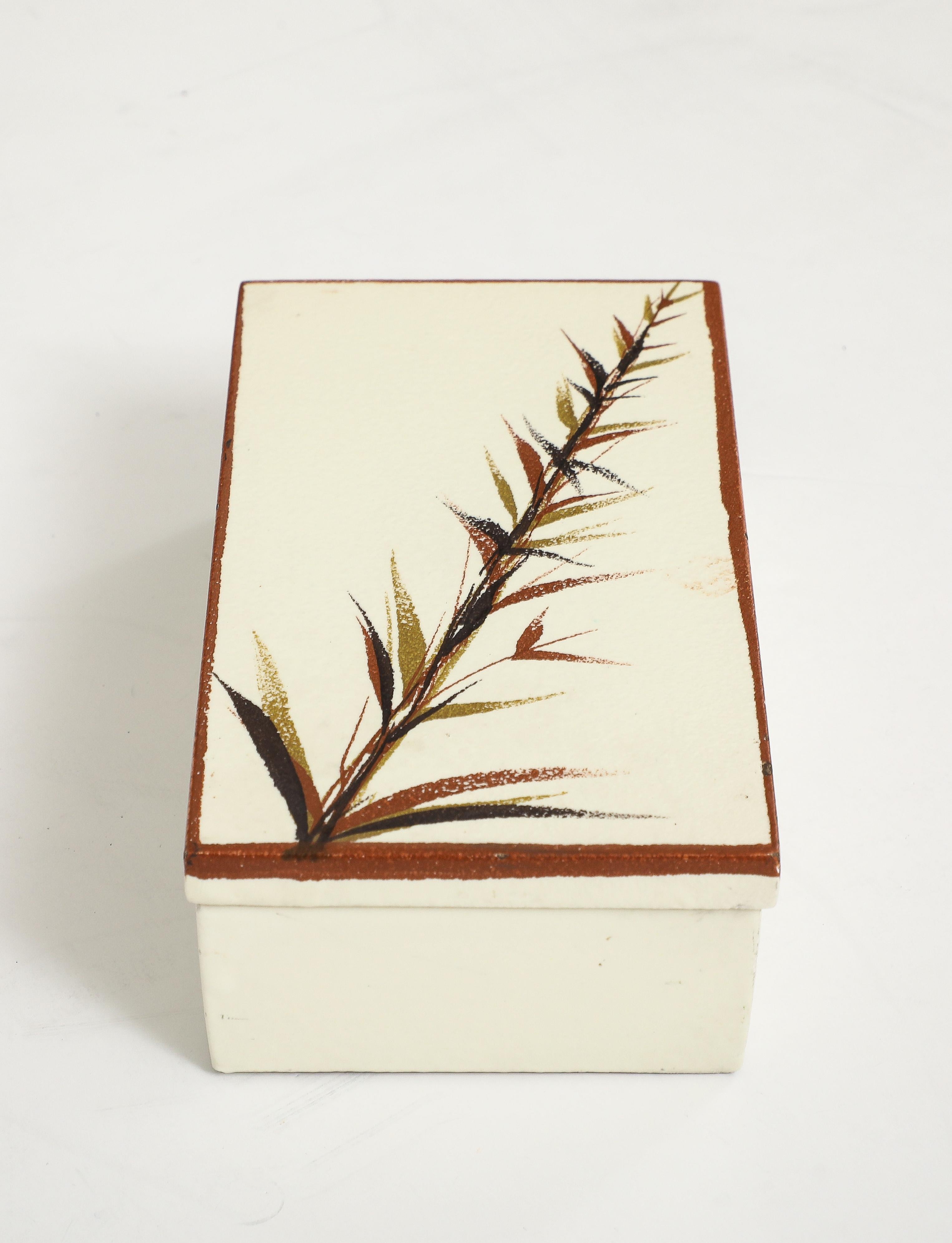 Italian Mid Century Fern Ceramic Box For Sale 1