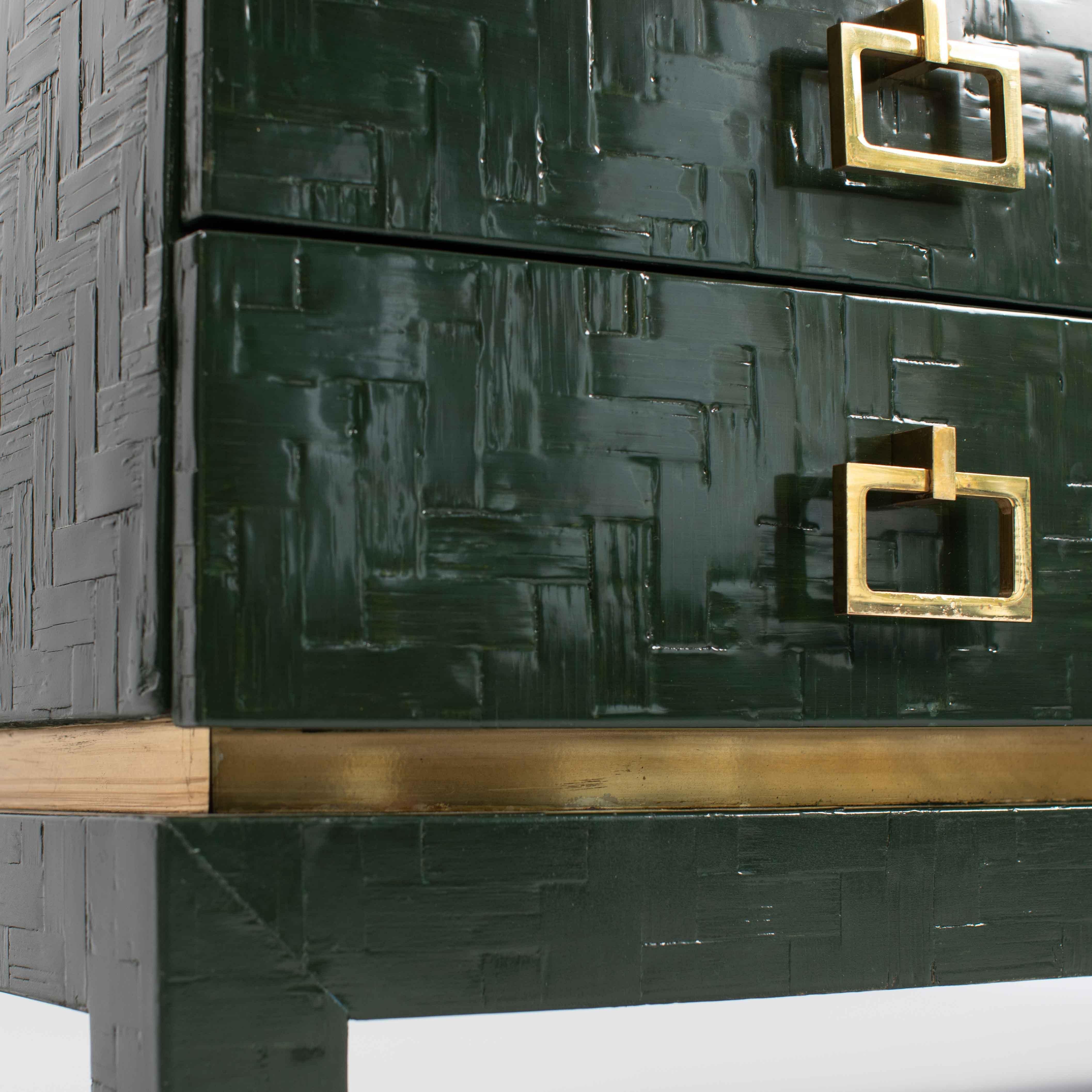 Coffre italien du milieu du siècle en Wood Wood Greene & Greene avec quincaillerie en laiton 1960s en vente 7
