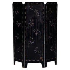 Italian Mid-Century Fire Screen in Black Metal with Floral Decoration, 1960s