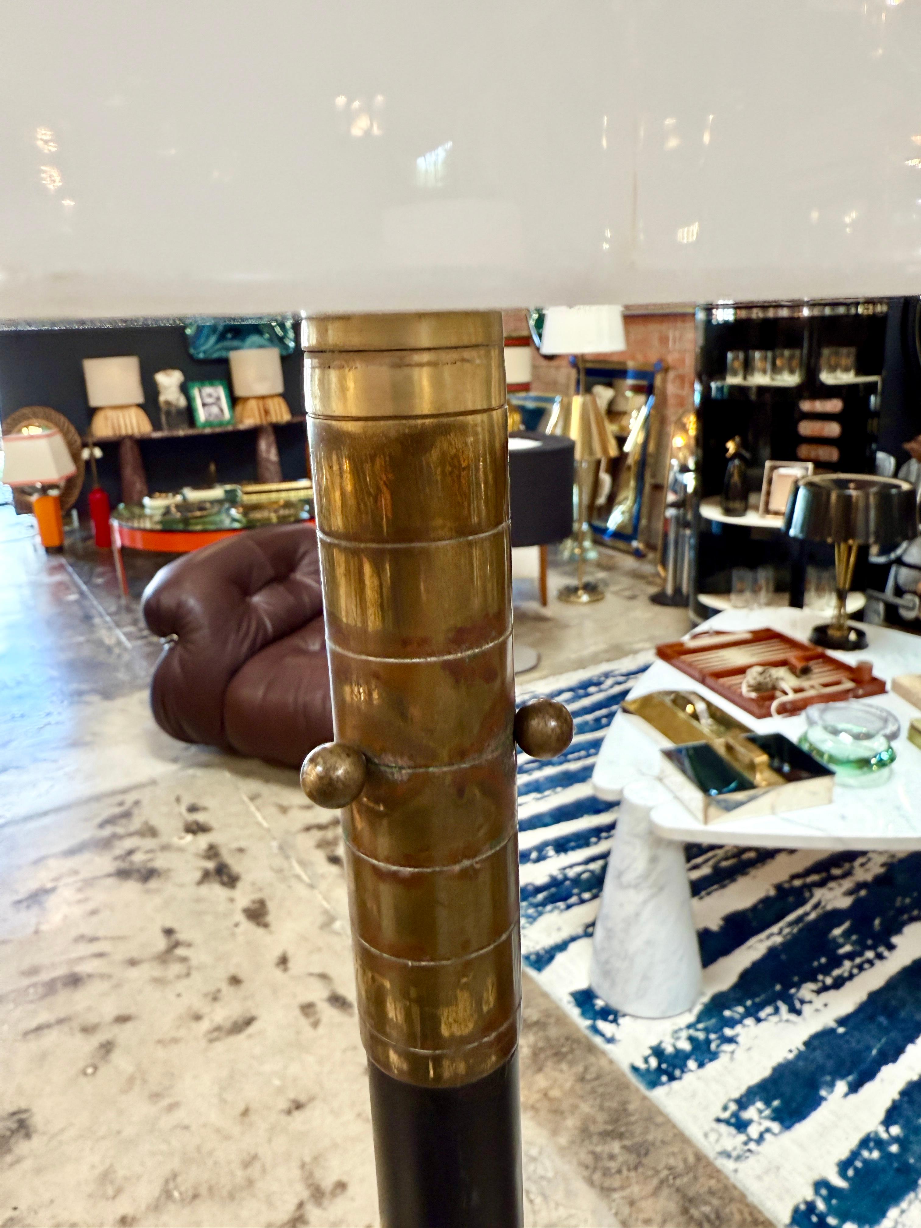 Italian Mid-Century Floor Lamp Attributed to Stilnovo, 1960s For Sale 1