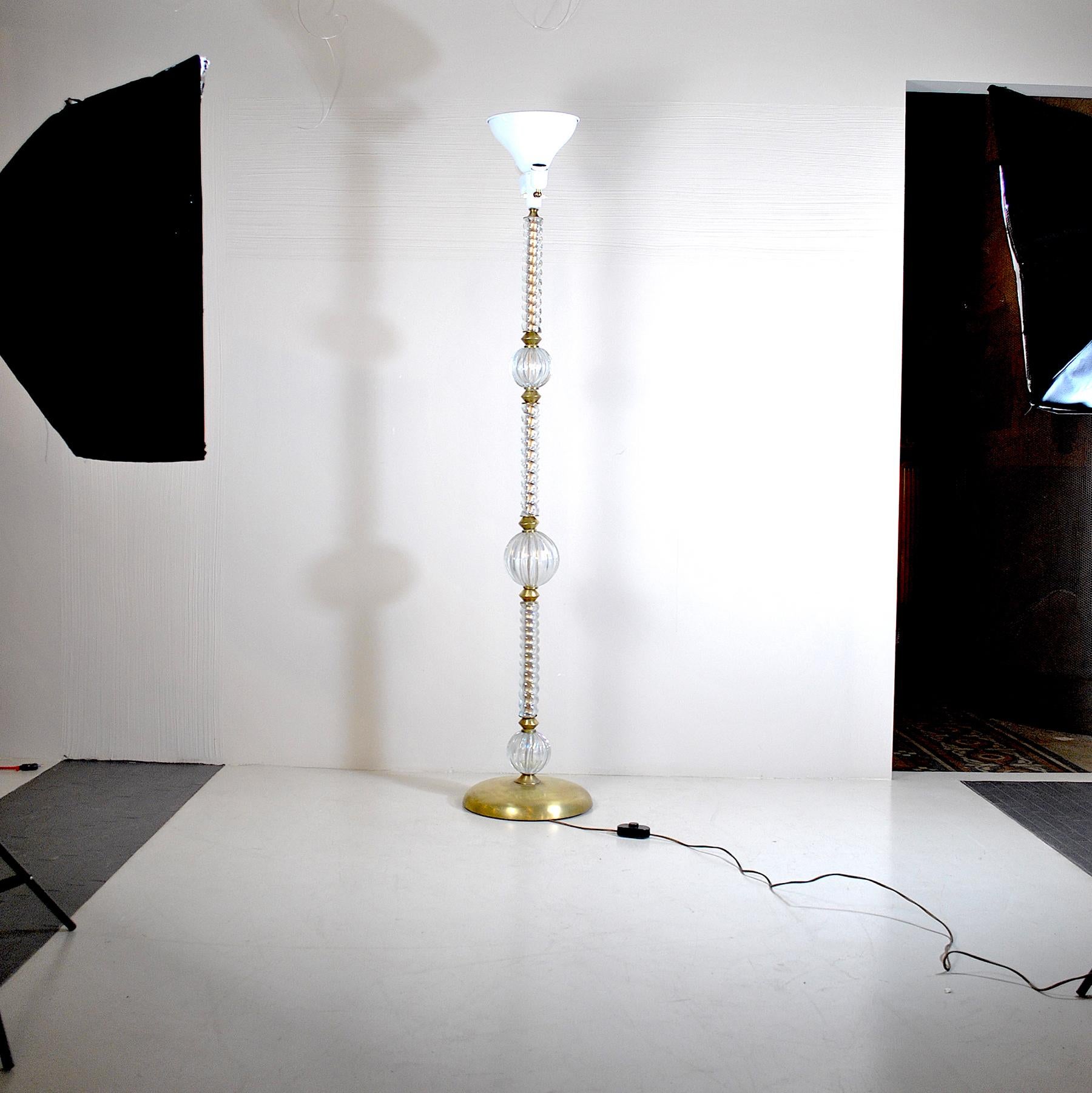 Floor lamp in worked glass and brass by Barovier & Toso form late 1940s.