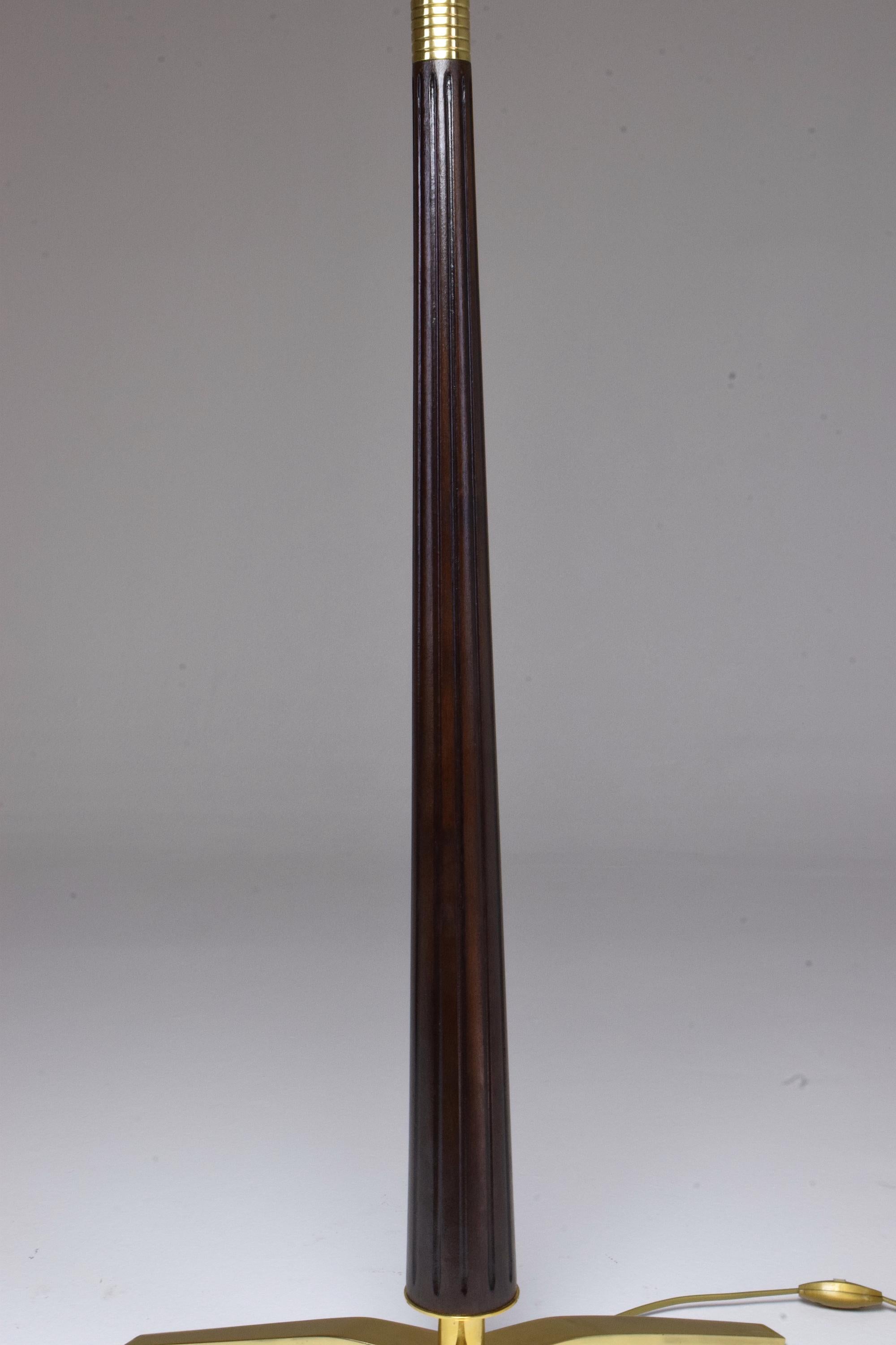 Italian Midcentury Floor Lamp Attributed to Fontana Arte, 1940's  2