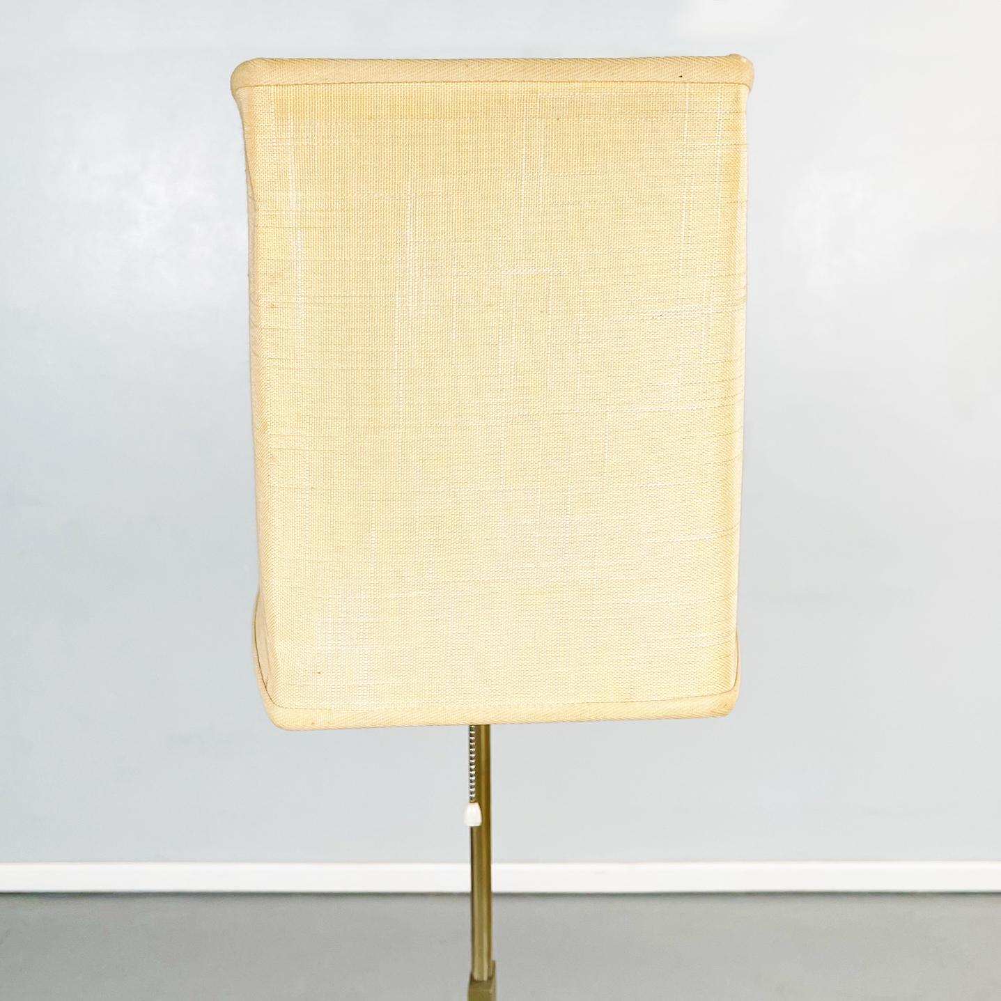 Italian Mid-Century Floor Lamp in Fabric, Leather and Brass by Stilnovo, 1970s For Sale 1