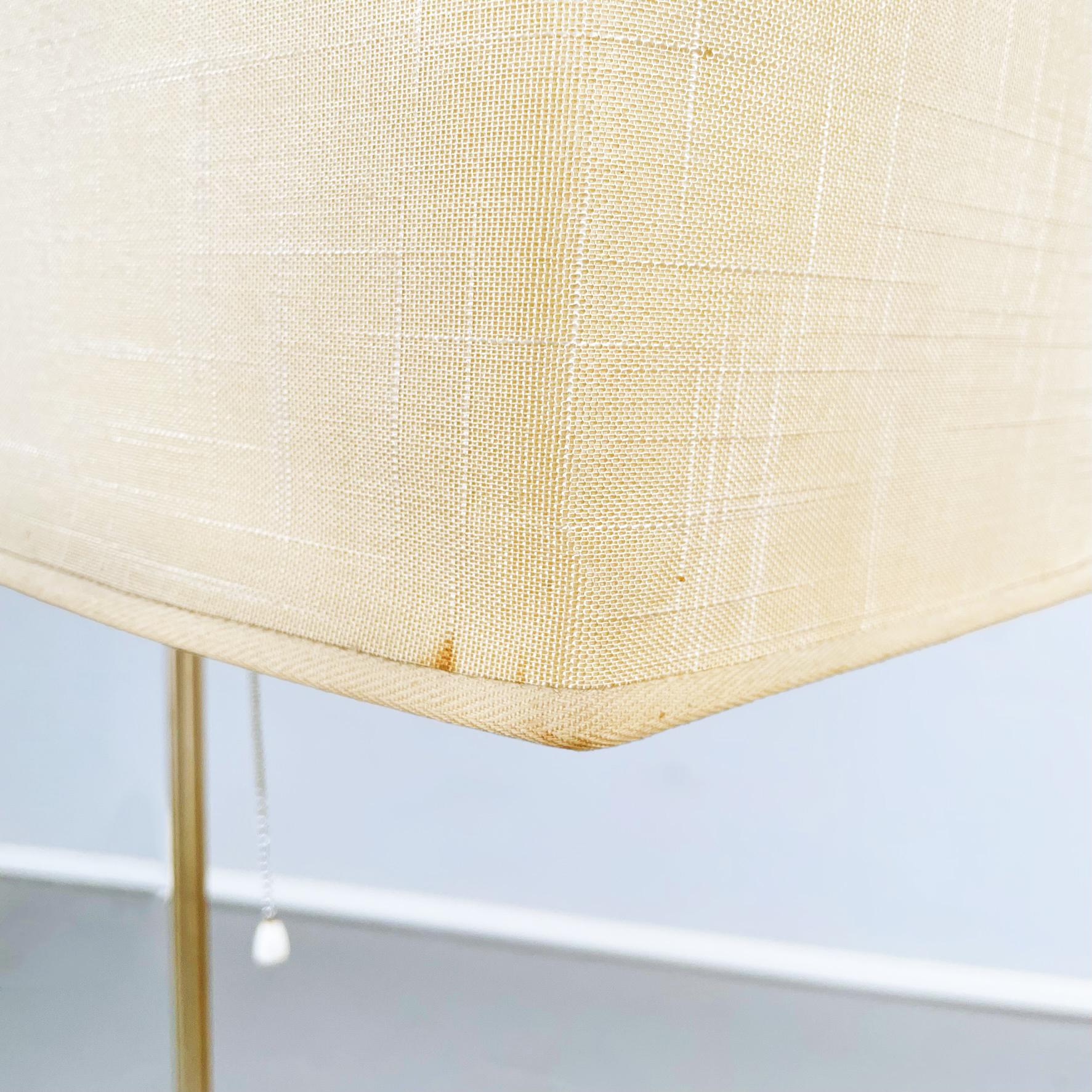 Italian Mid-Century Floor Lamp in Fabric, Leather and Brass by Stilnovo, 1970s For Sale 3