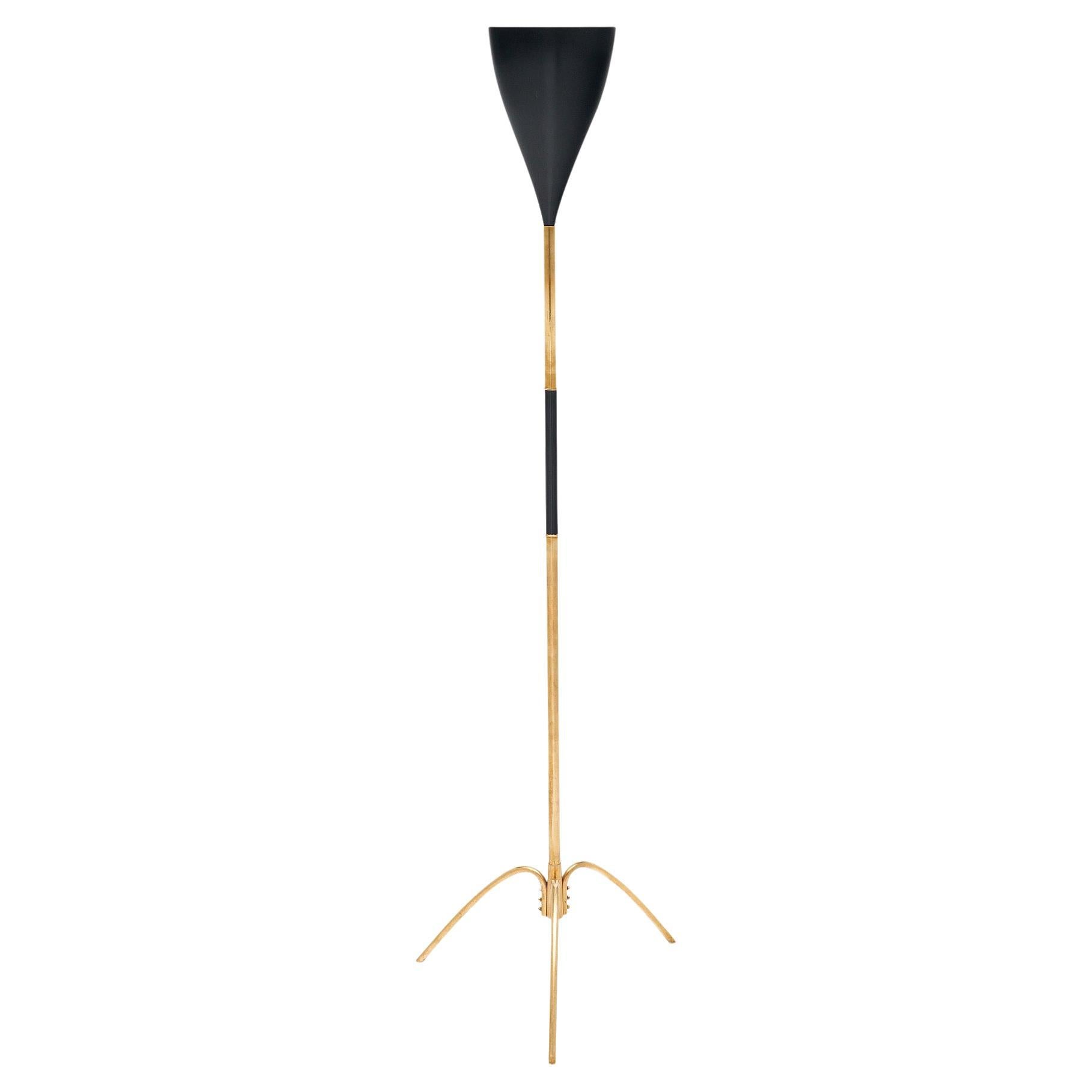 Italienische Stehlampe aus der Mitte des Jahrhunderts in der Art von Stilnovo