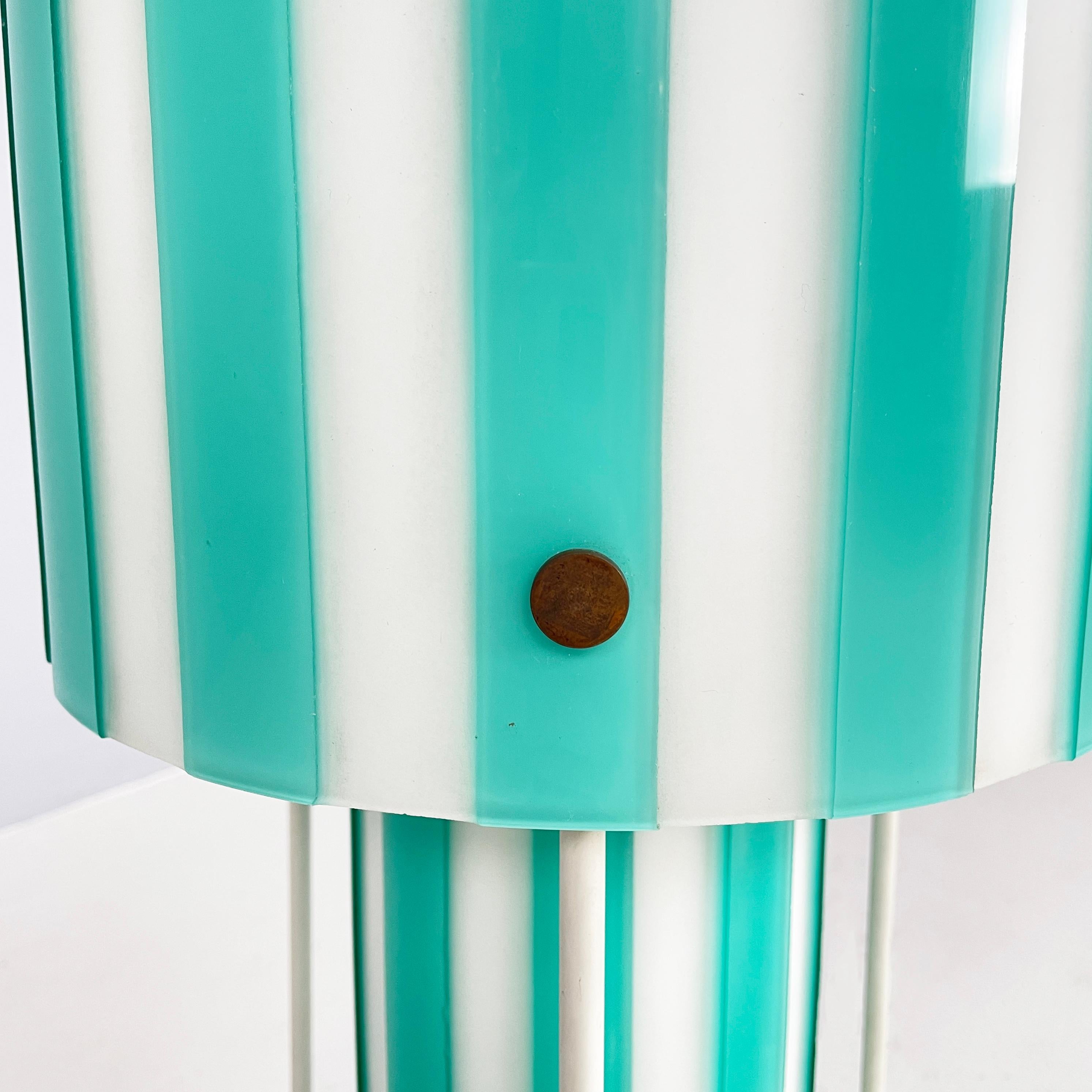 Italian mid-century Floor lamp in white and light blue glass with metal, 1950s For Sale 11