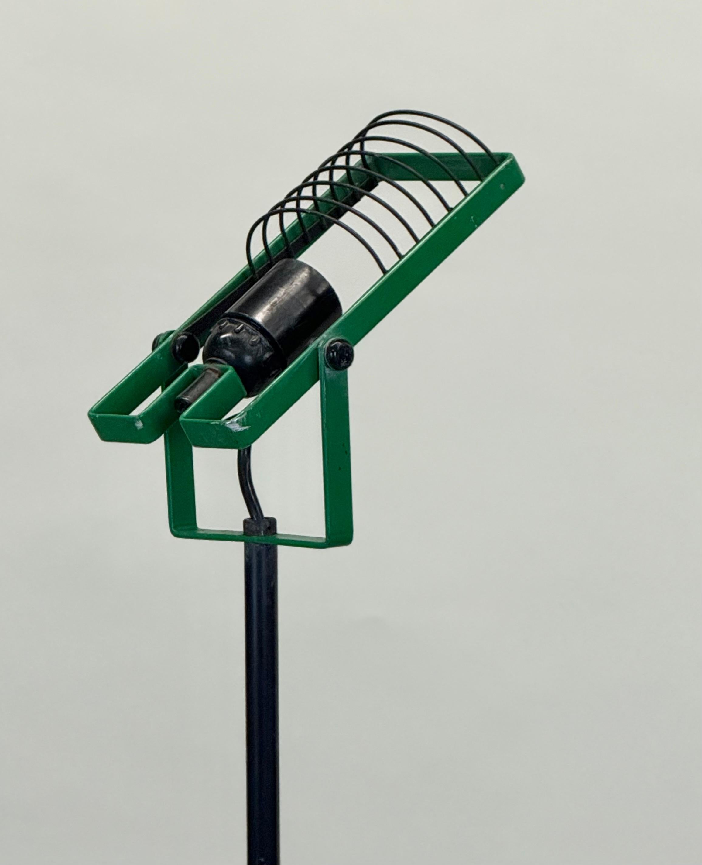 Italian Mid-Century Floor Lamp 'Sintesi Terra' by Ernesto Gismondi for Artemide For Sale 4