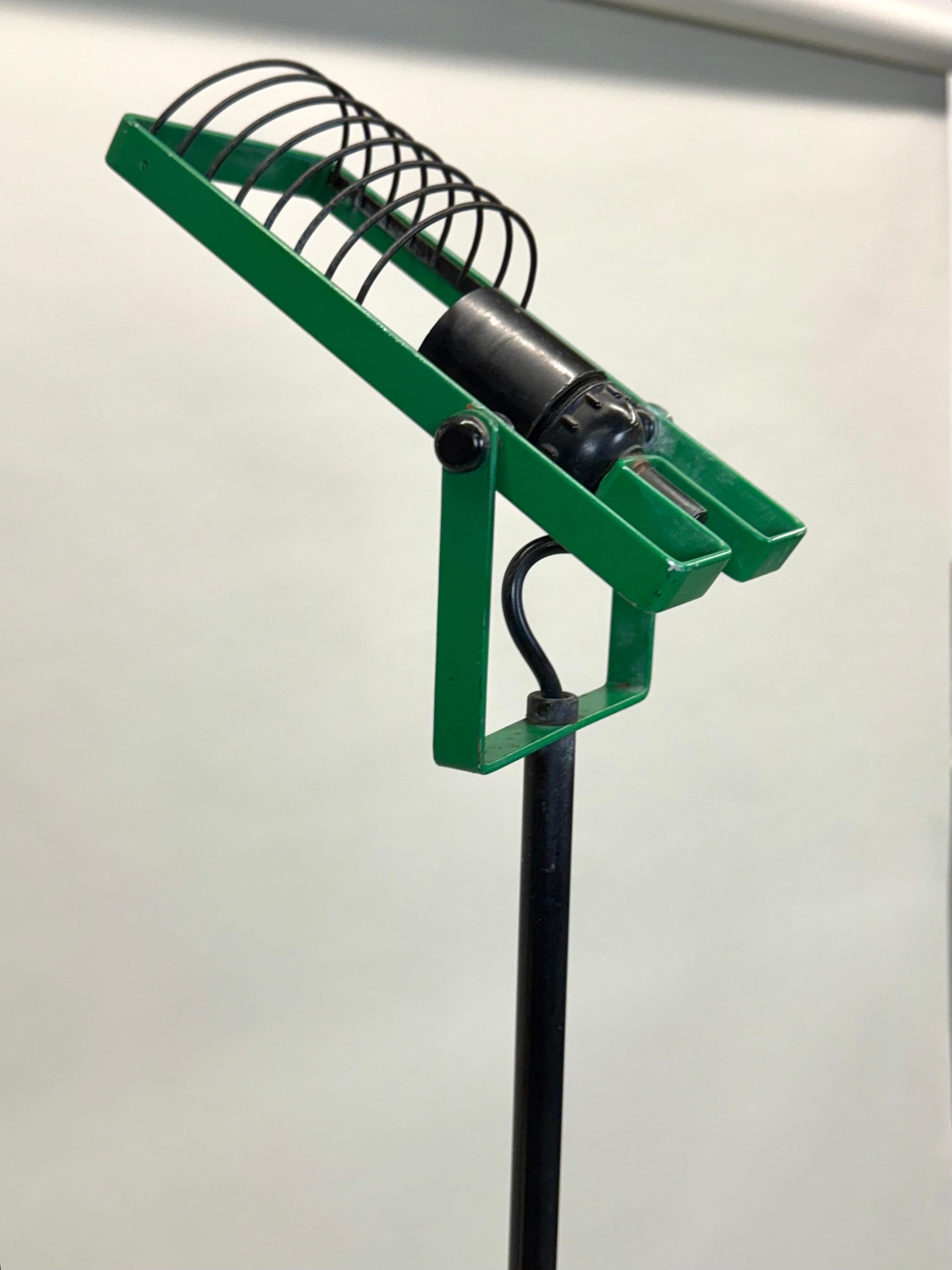 Italian Mid-Century Floor Lamp 'Sintesi Terra' by Ernesto Gismondi for Artemide For Sale 1