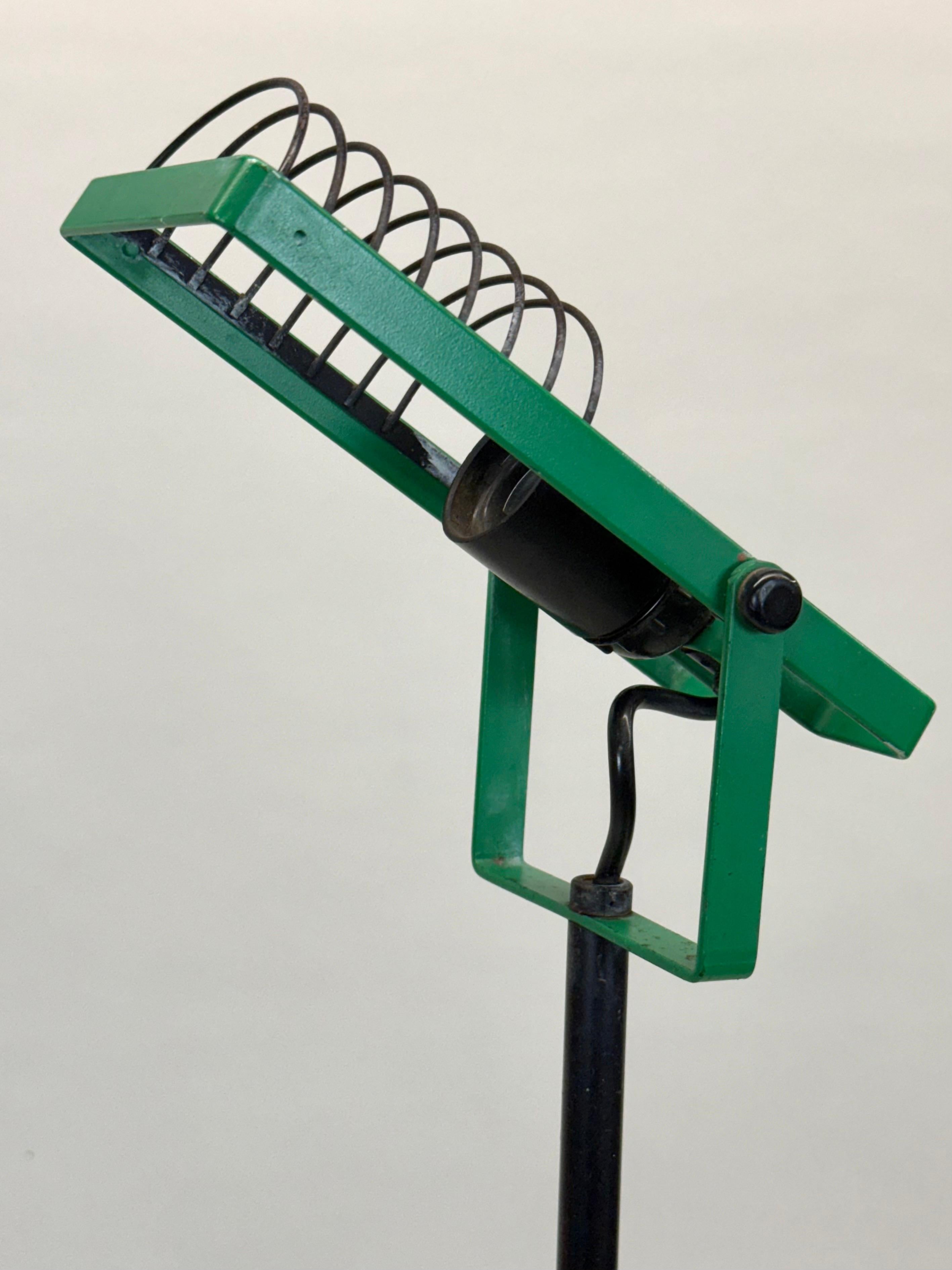 Italian Mid-Century Floor Lamp 'Sintesi Terra' by Ernesto Gismondi for Artemide For Sale 2