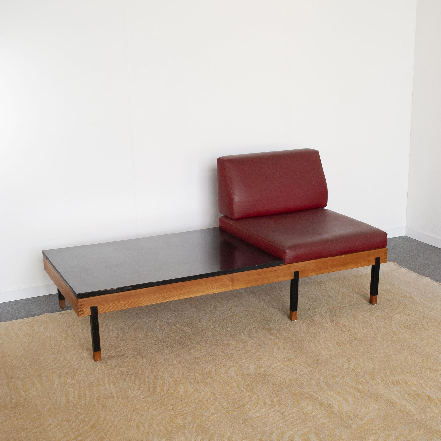 Italian Mid Century Framar Therapy Day Bed Mod. 60s Yoga For Sale 8