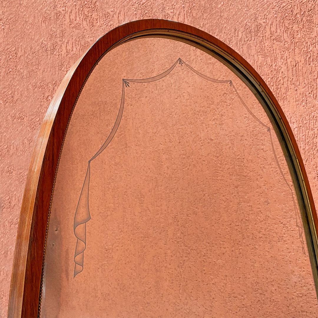 Italian Mid Century Free-Standing, Full Lenght, Oval Wood Floor Mirror, 1950s For Sale 3