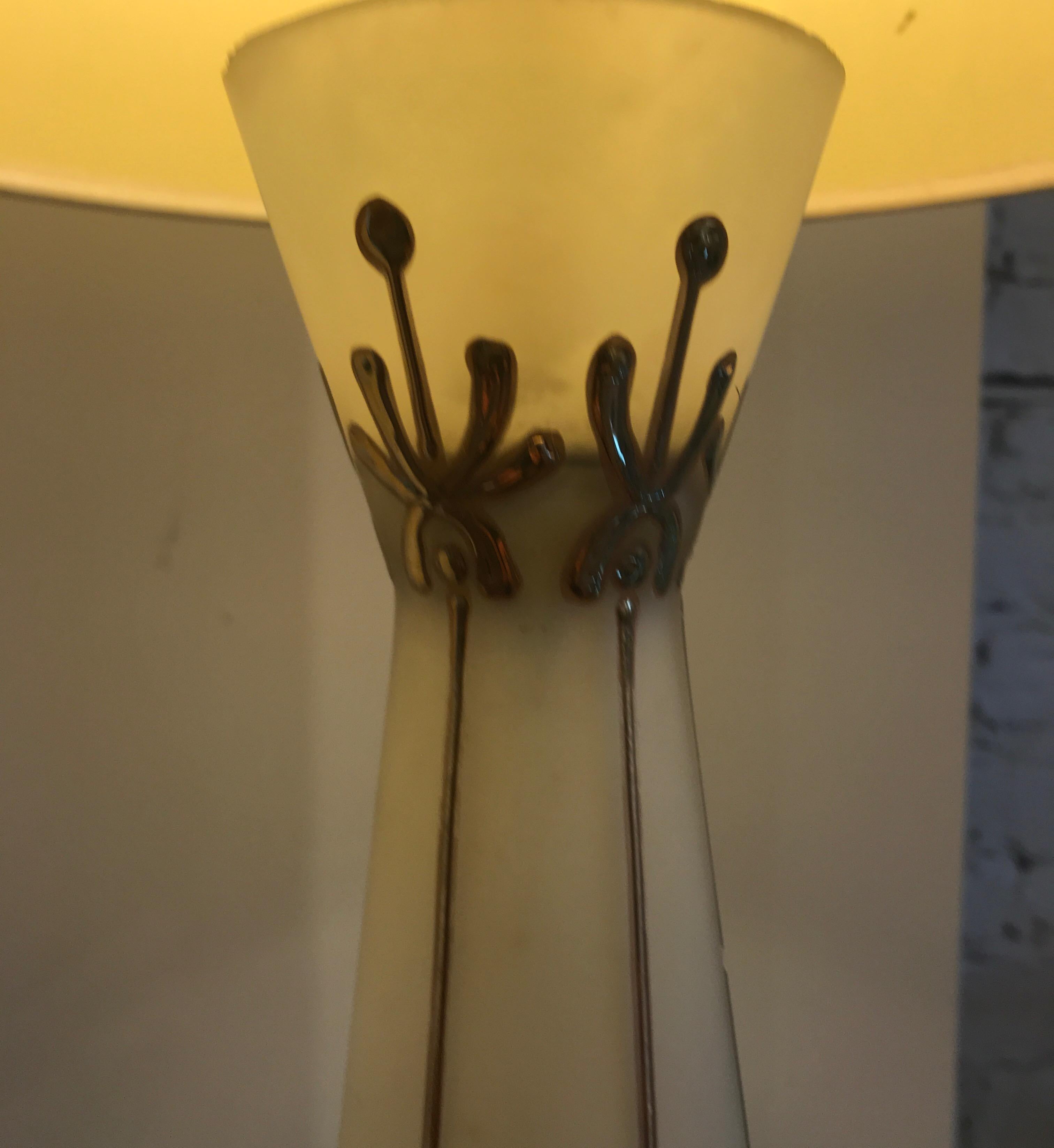 Italian Midcentury Frosted Glass Lamp For Sale 2