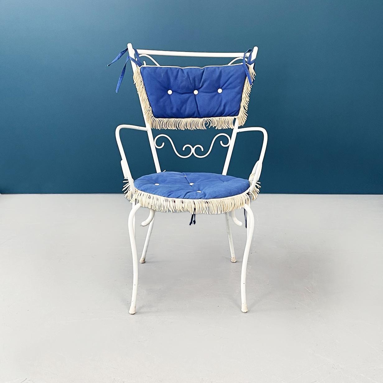 Mid-Century Modern Italian Mid-Century Garden Chairs in White Wrought Iron and Fabric, 1960s For Sale