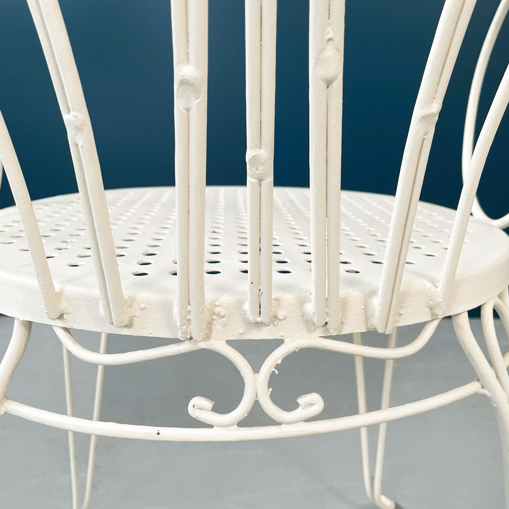 Italian Mid-Century Garden Chairs in White Wrought Iron with Curls, 1960s For Sale 7