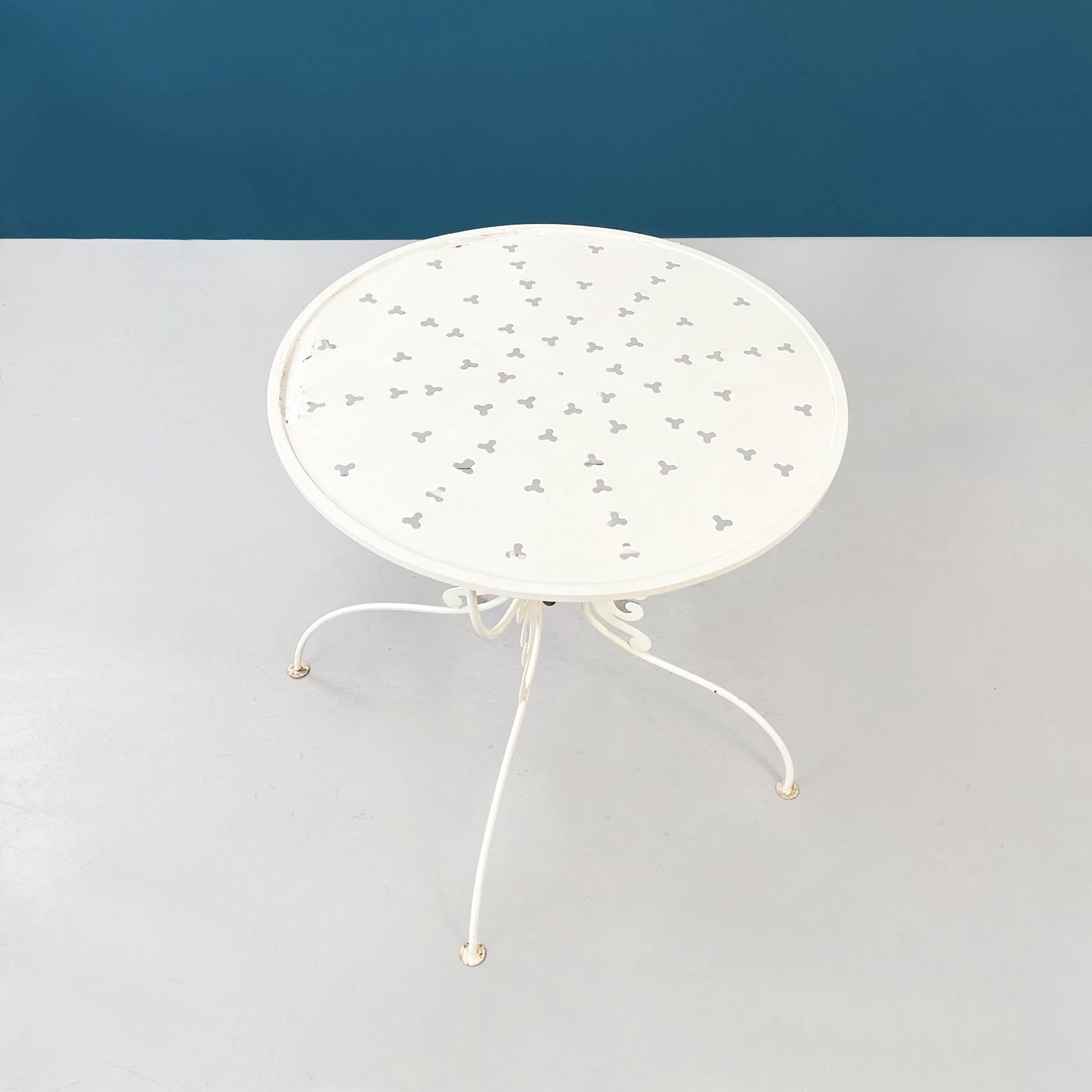 Mid-Century Modern Italian Mid-Century Garden Table in White Wrought Iron Finely Worked, 1960s For Sale