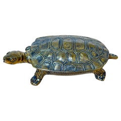 Italian Mid-Century Gilt 
Patinated Bronze Turtle Hinged Box, circa 1960s