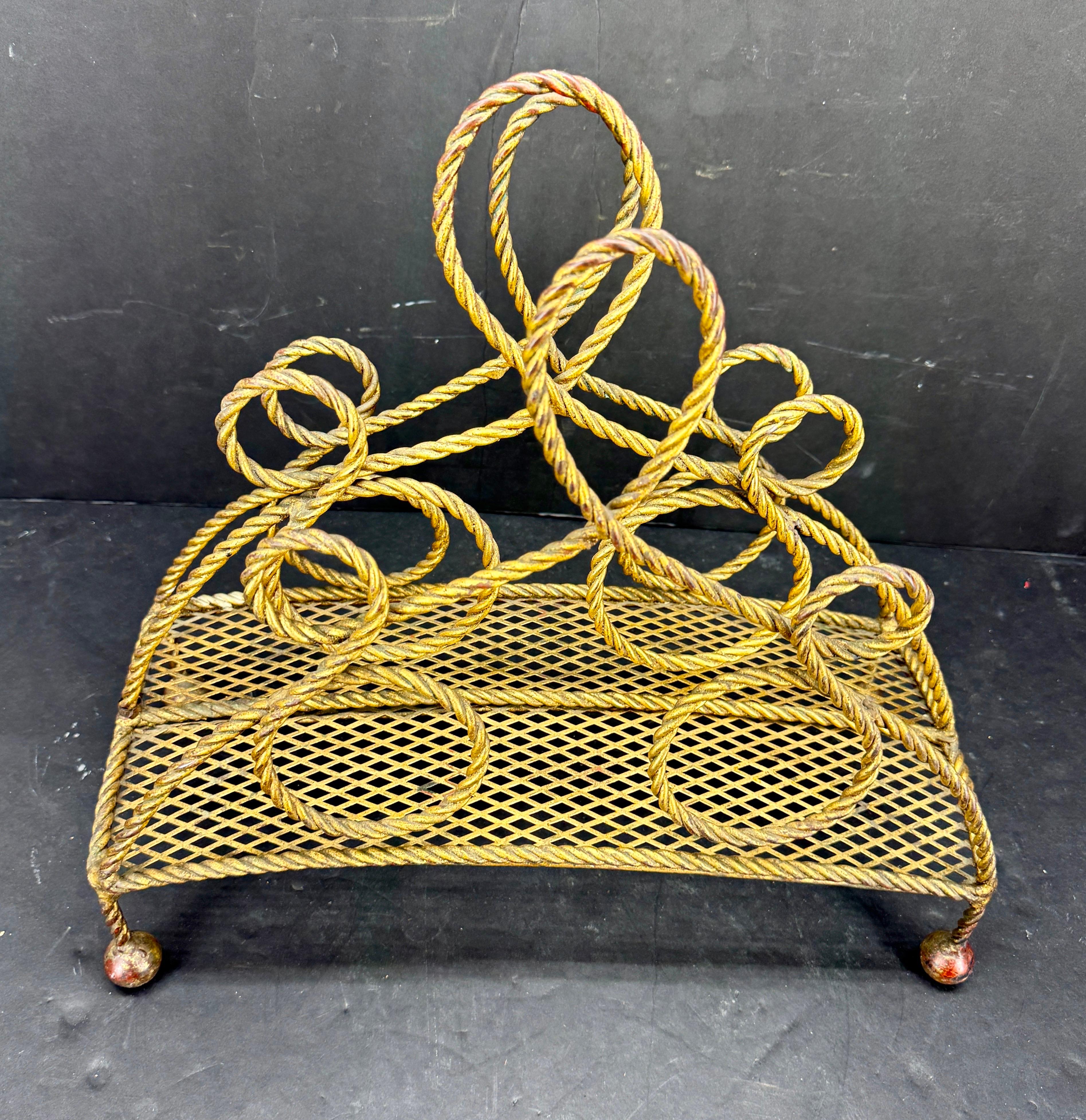 Hand-Crafted Italian Mid-Century Gilt Roped Metal Magazine Rack For Sale