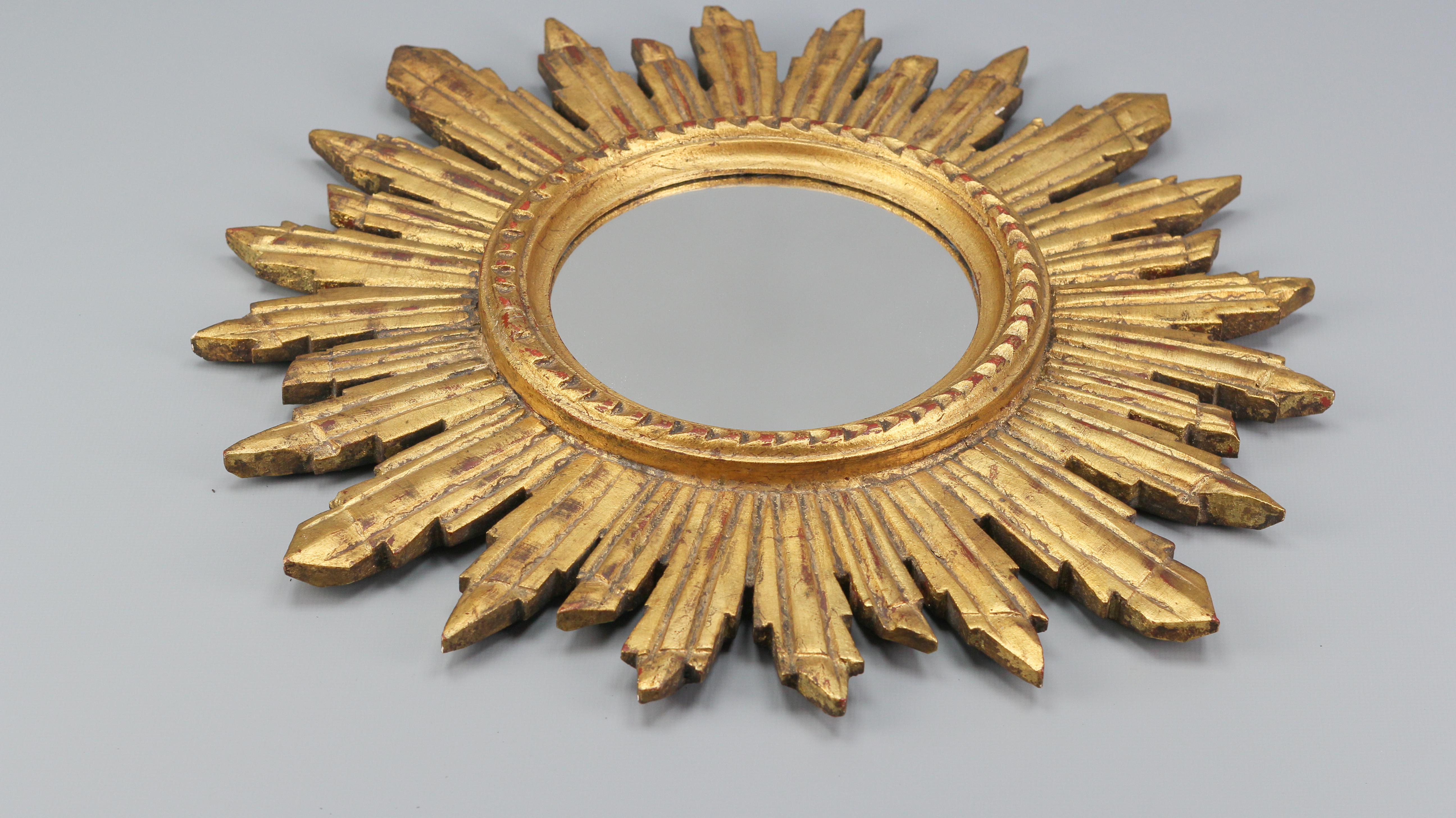 Italian Mid-Century Gilt Wood Sunburst or Sun Mirror 3