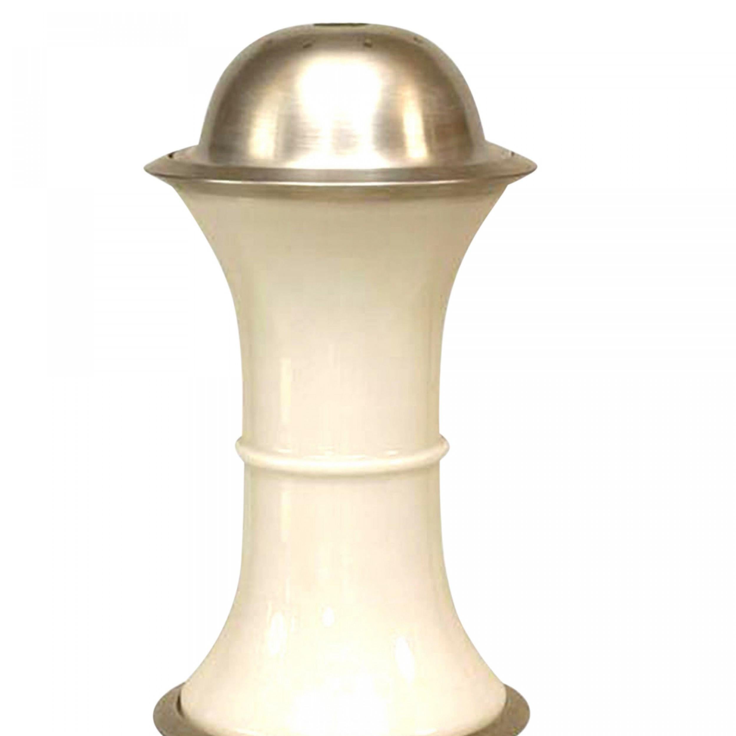 Modern Italian Mid-Century Glass and Aluminum Floor Lamp For Sale