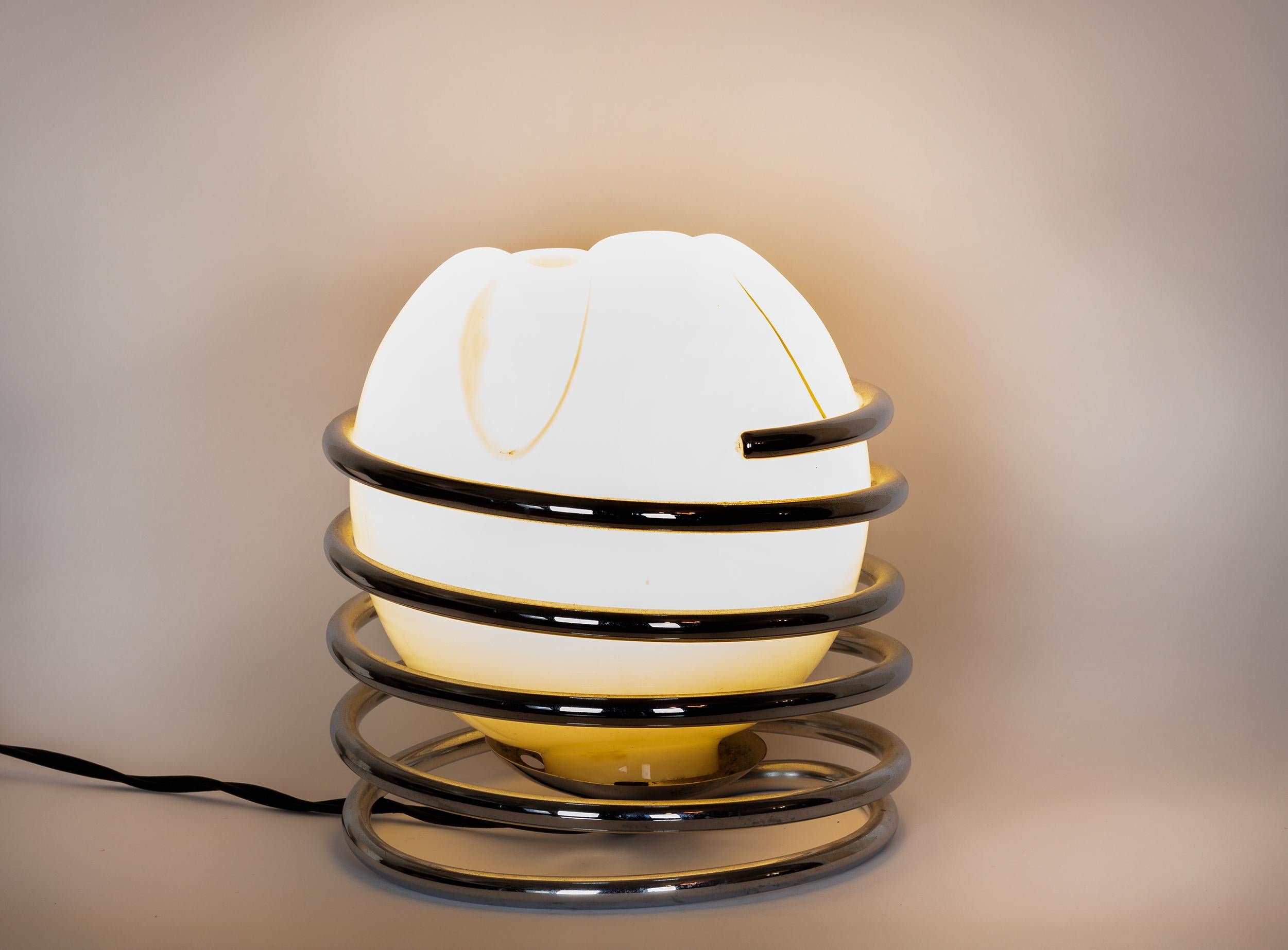 Lampe de table en verre italienne du milieu du siècle, 20e siècle en vente 1