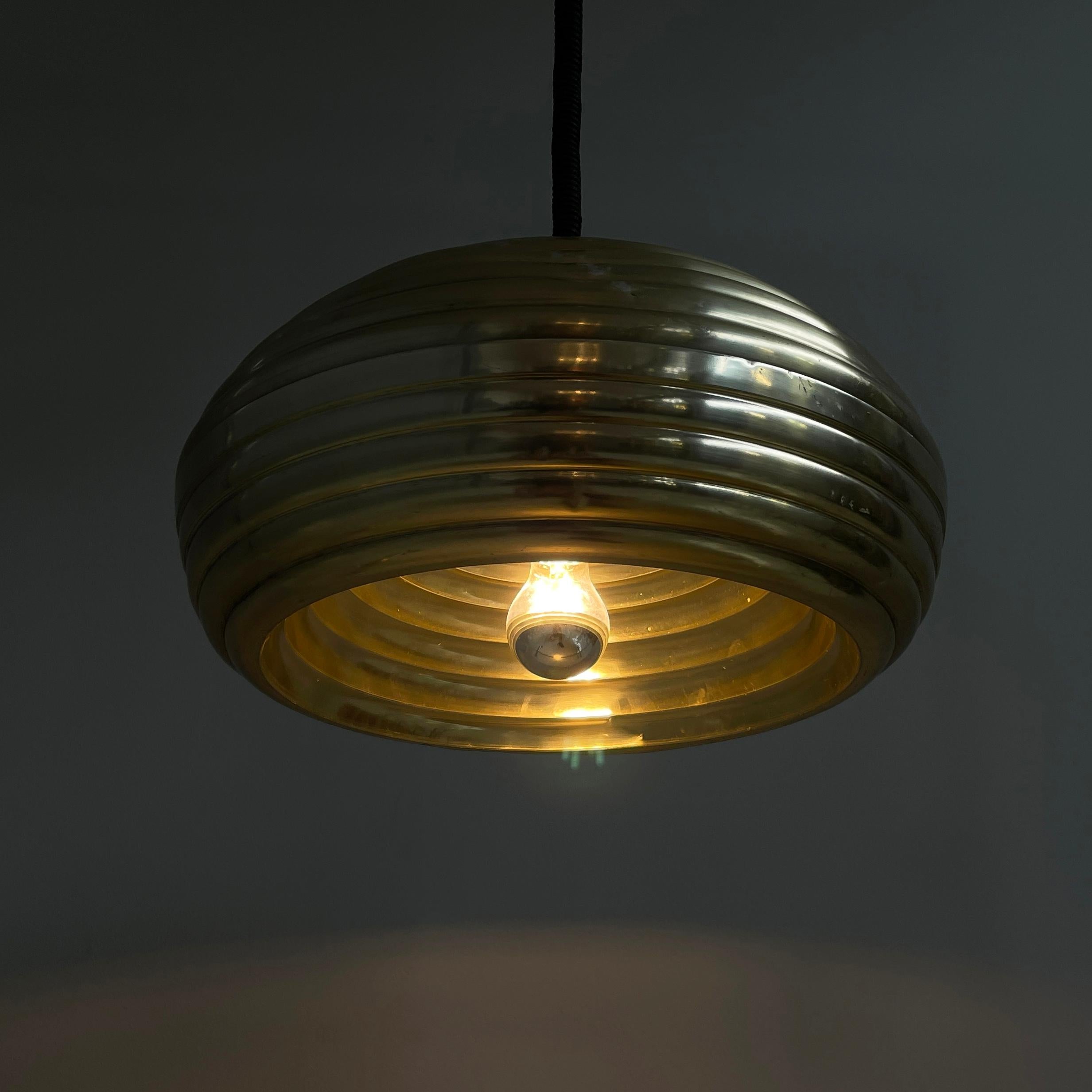 Italian mid-century gold Chandelier Splugen Brau  by Castiglioni for Flos, 1960s For Sale 5