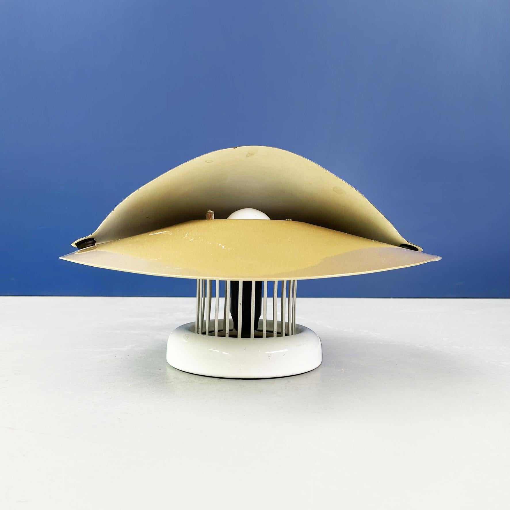 Late 20th Century Italian Mid-Century Gold Wall Lamps Giovi by Achille Castiglioni for Flos, 1980s