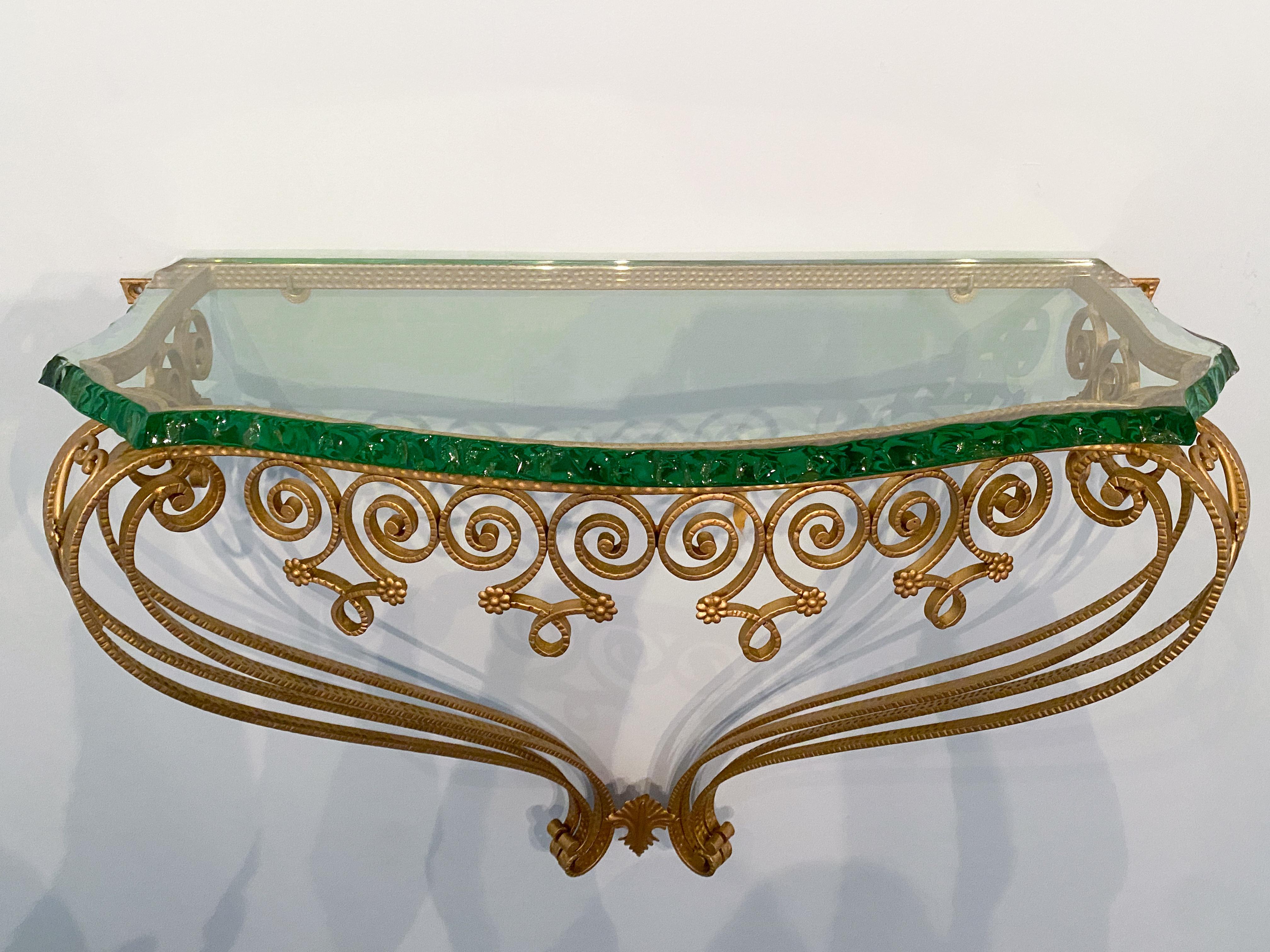 Italienischer Konsolentisch von Pier Luigi Colli aus der Mitte des Jahrhunderts, grünes Kristall, goldenes Eisen im Angebot 8