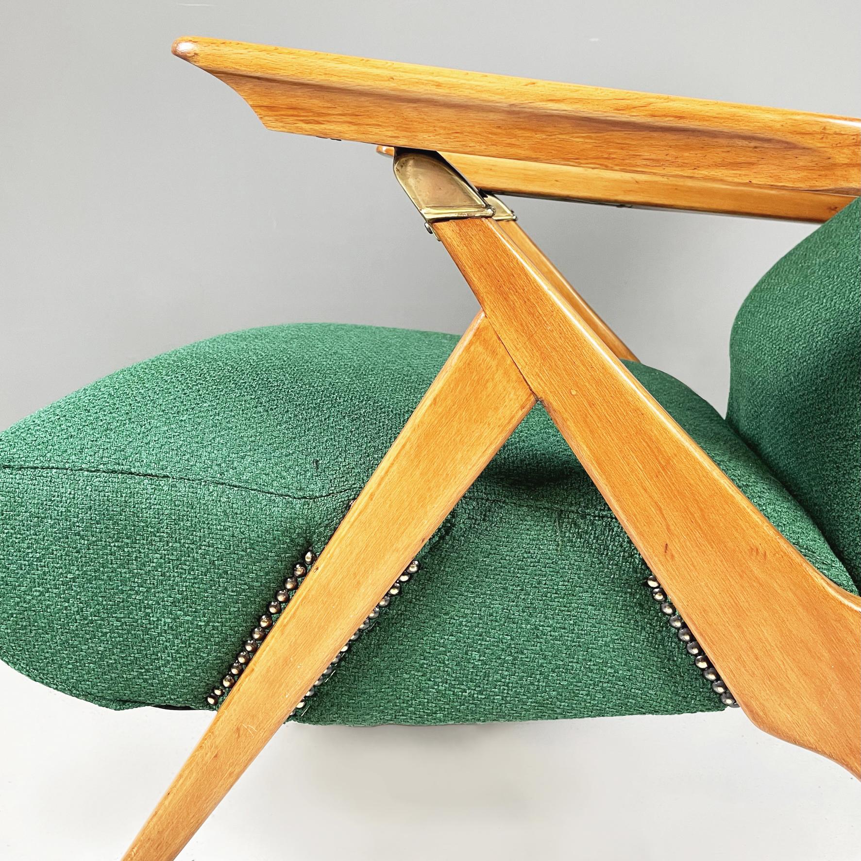 Italian Mid-Century Green Fabric Wood Reclining Armchair Antonio Gorgone, 1950 For Sale 3
