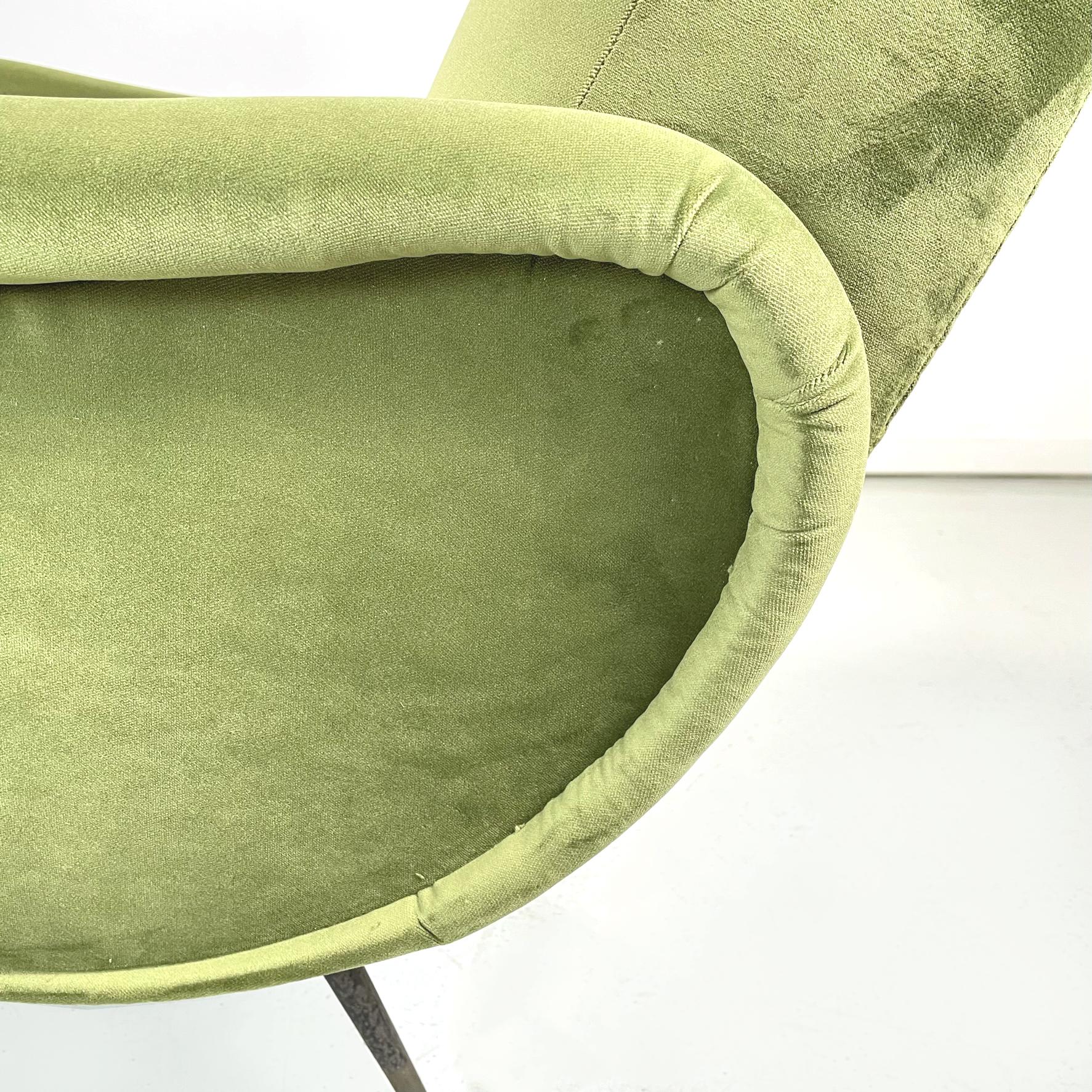 Italian Midcentury Green Velvet and Black Metal Armchairs in Lady Style, 1950s For Sale 4