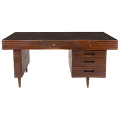 Italian Midcentury Grissinata Desk Attributed to Gio Ponti in Walnut, 1950s