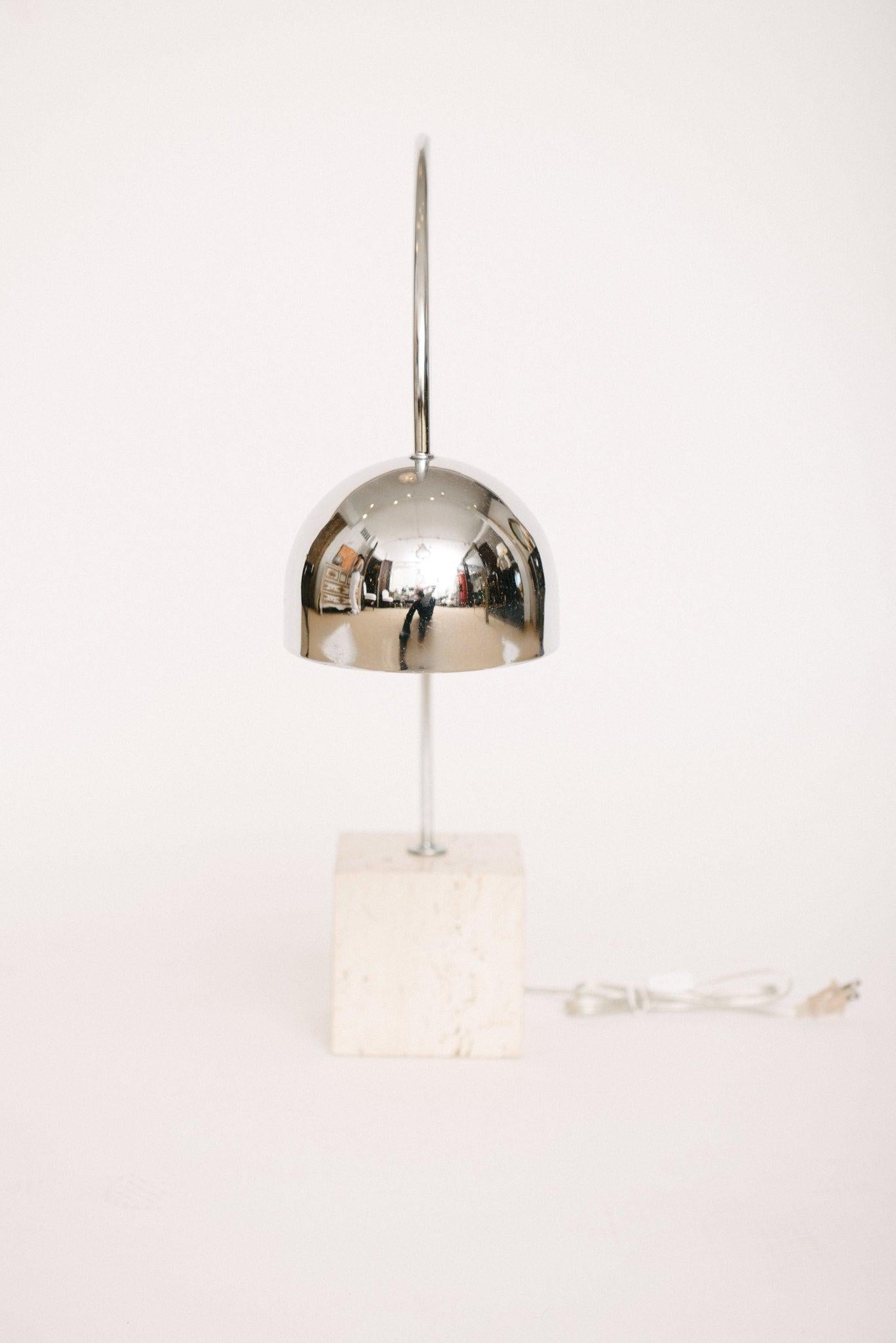 Mid-Century Modern Lampe à arc italienne Guzzini du milieu du siècle en vente