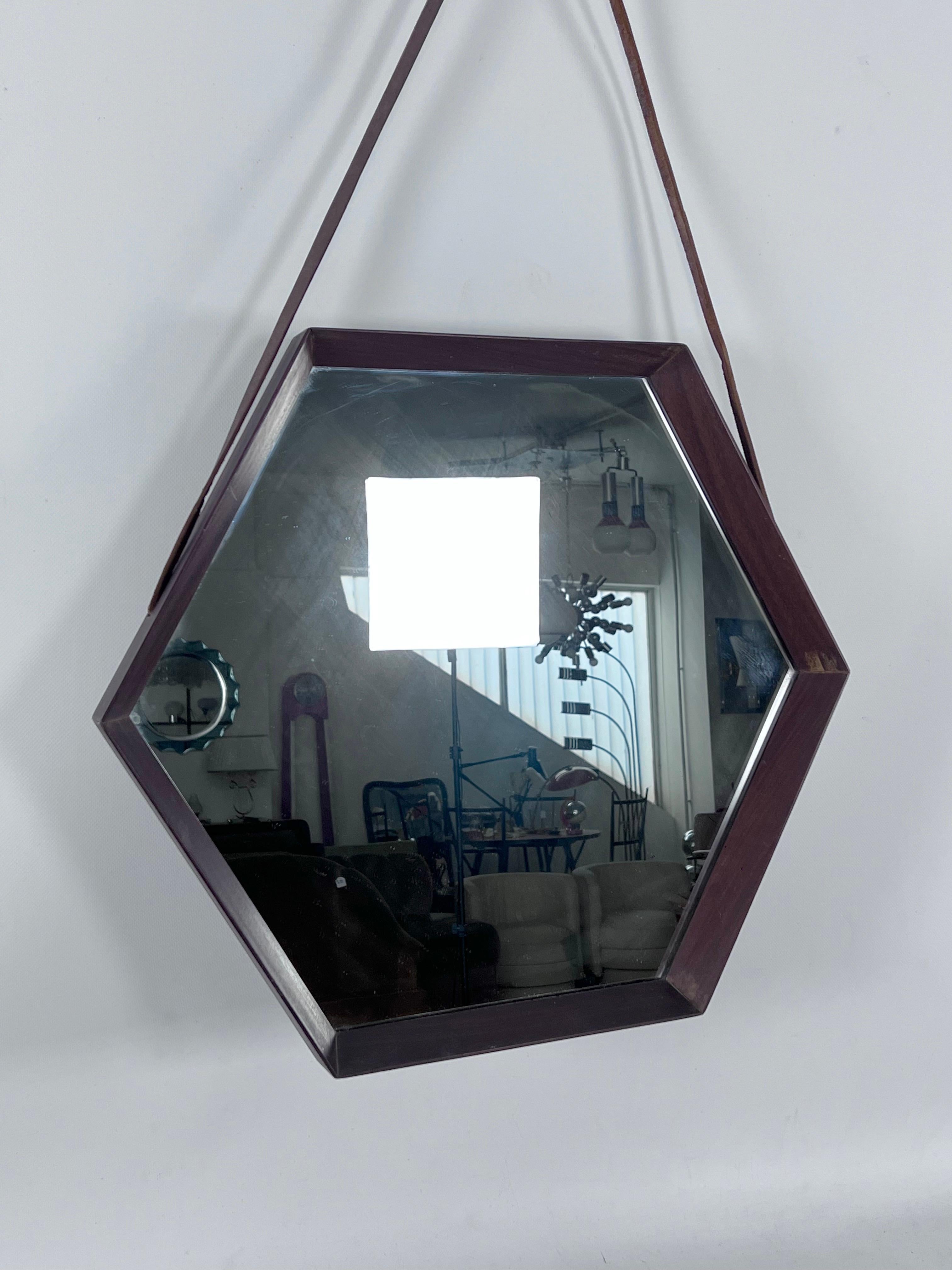 Miroir mural hexagonal italien en bois du milieu du siècle dernier en vente 3