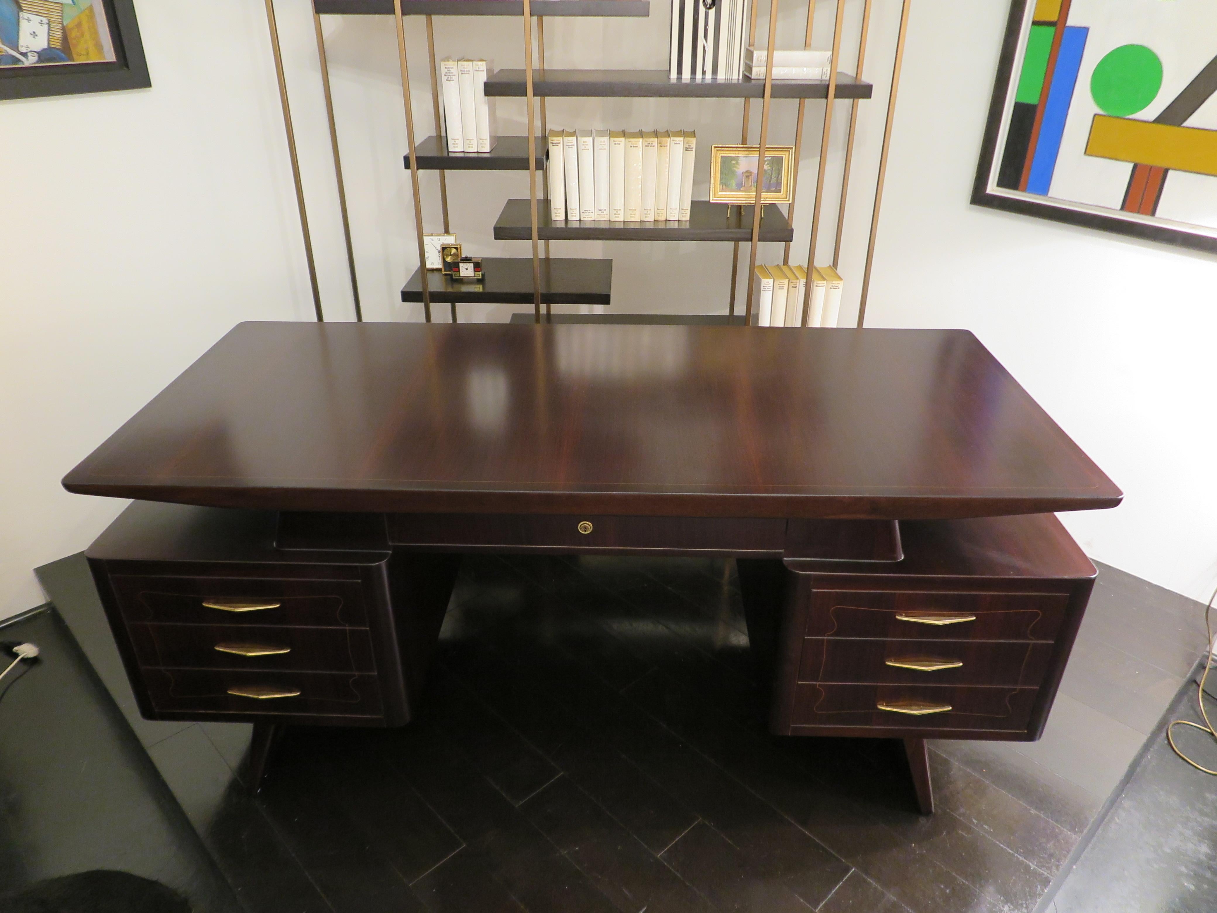 Italian Mid-Century Indian Rosewood Desk By Dassi For Sale 1